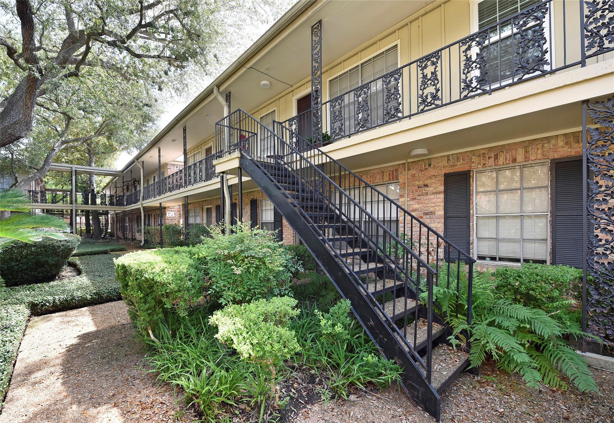 3224 Timmons Lane # 112