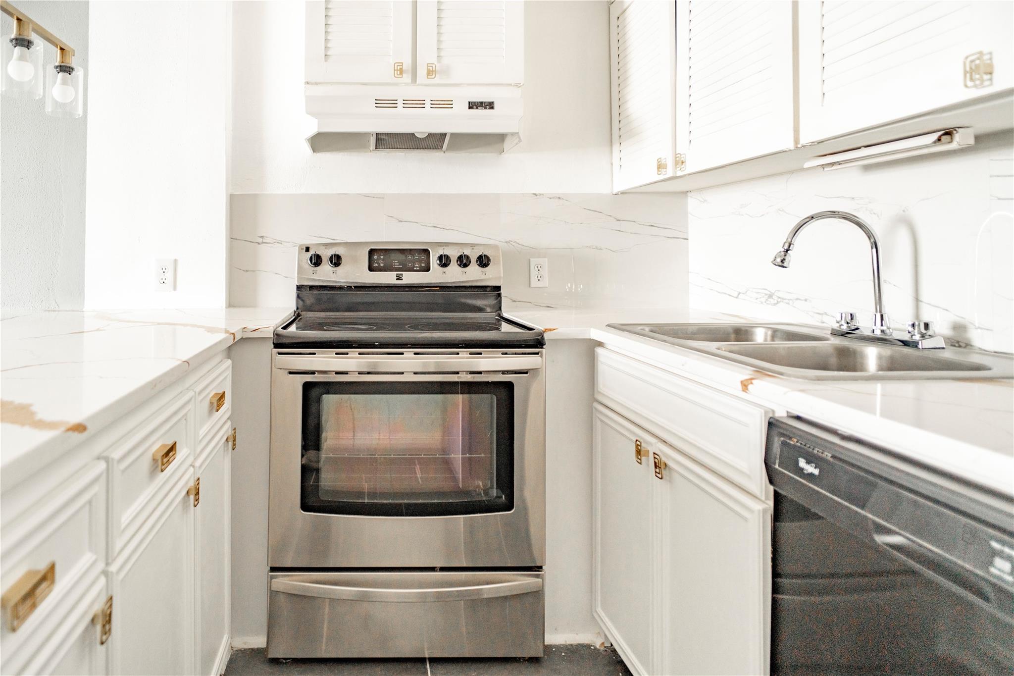 7510 Hornwood Drive # 1303