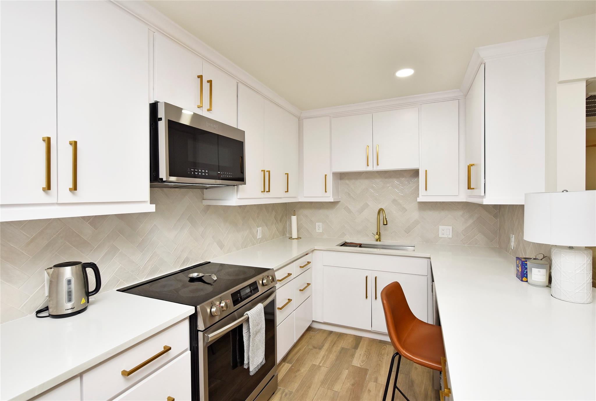 3224 Timmons Lane # 112