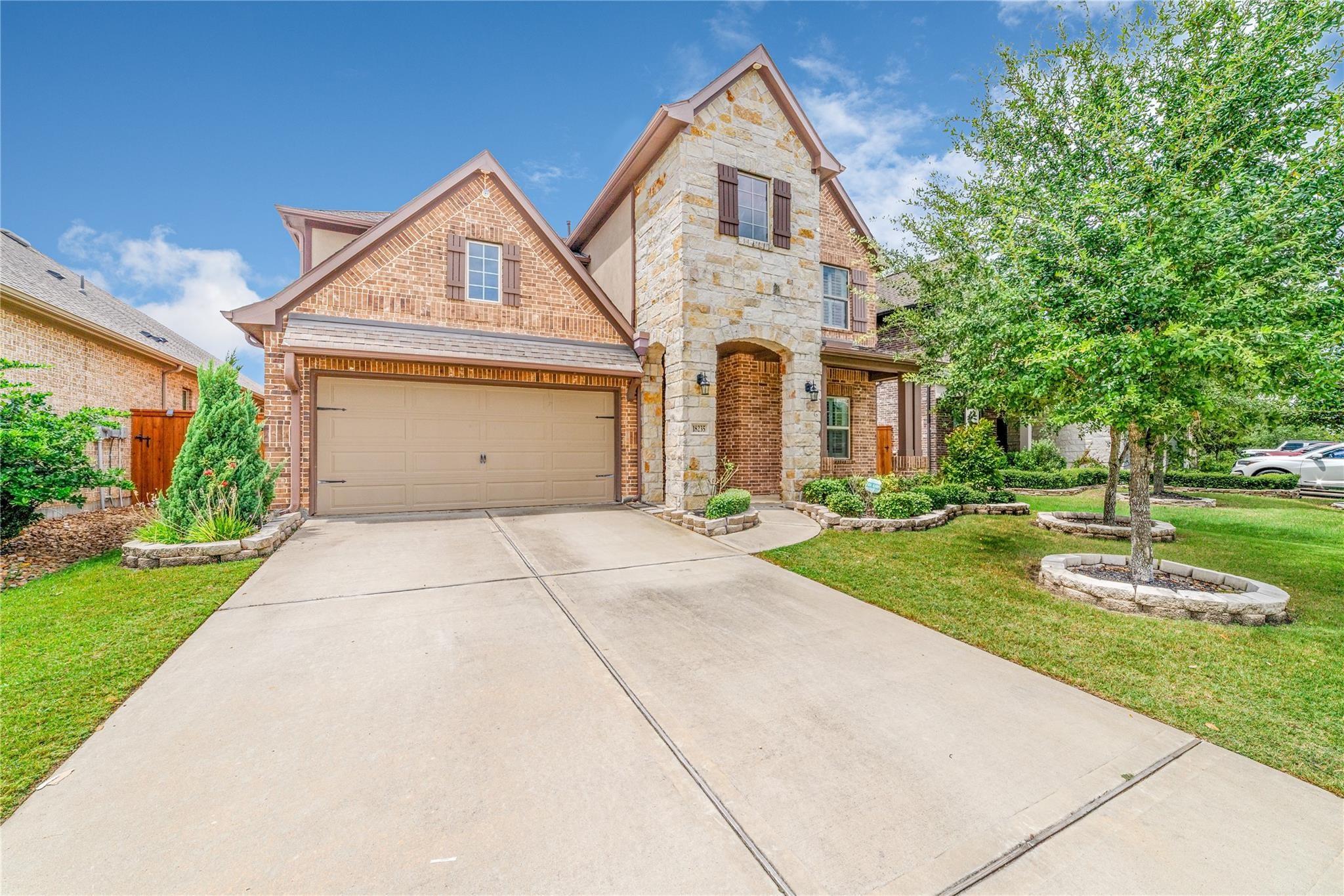 18235 Winding Willow Oak Way