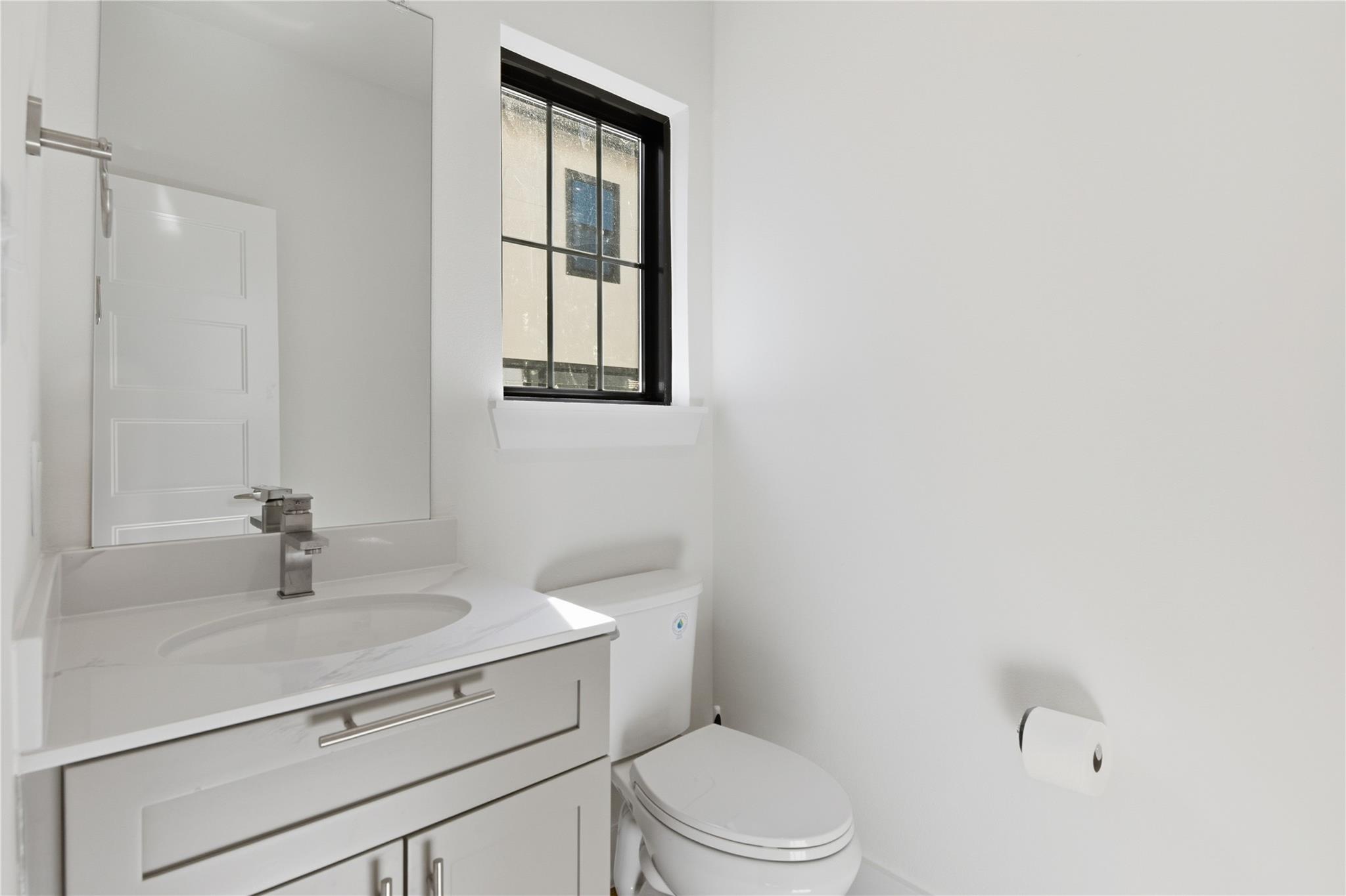 11917 N Hoa Sen Circle