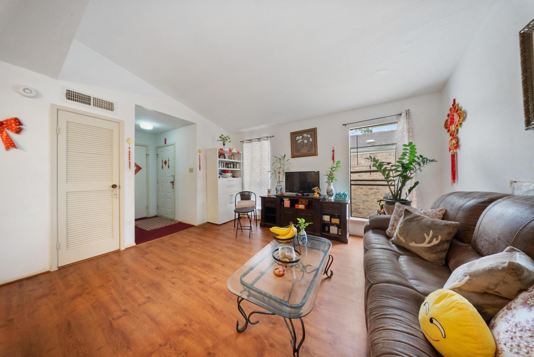 6602 Harbor Town Drive # 506