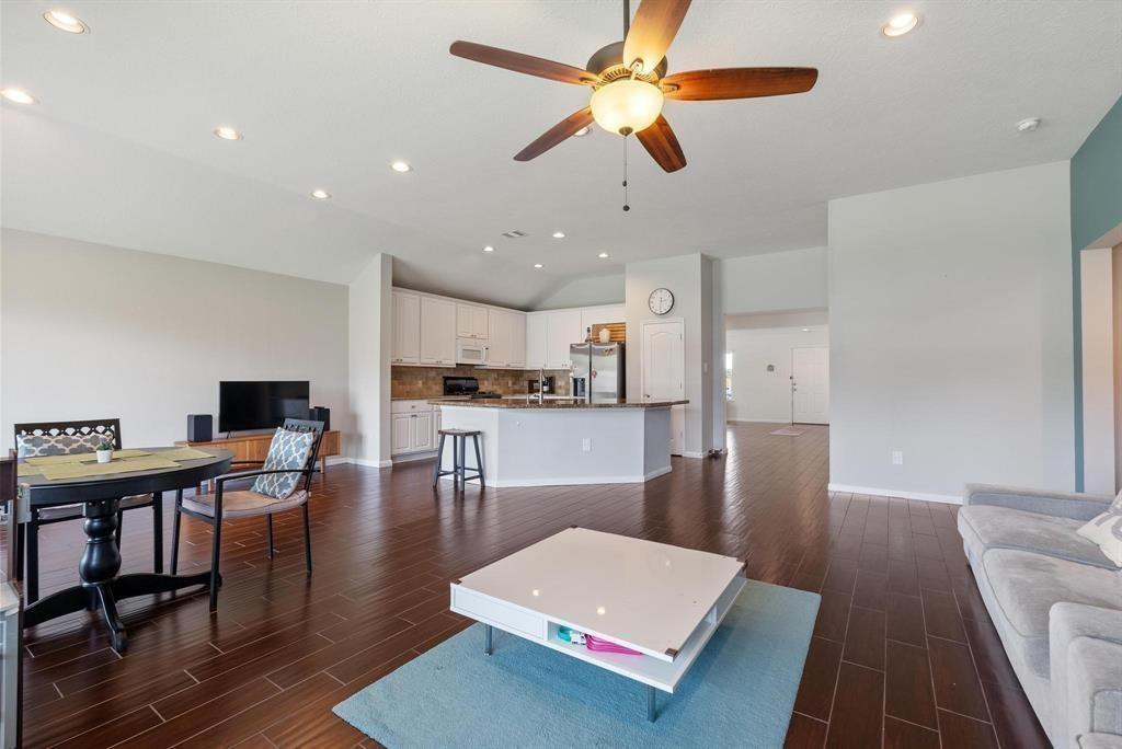 8206 Caldera Lane