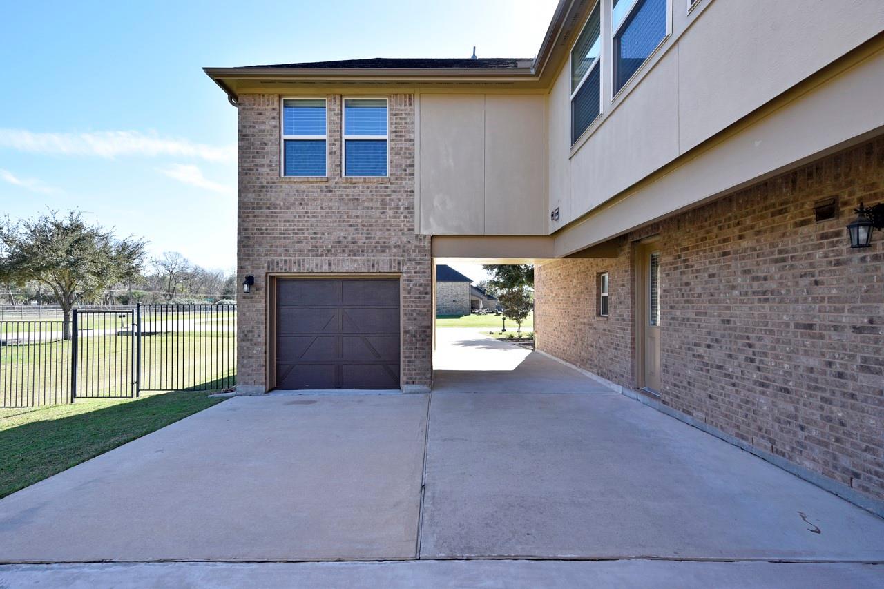 6010 Crystal Water Drive