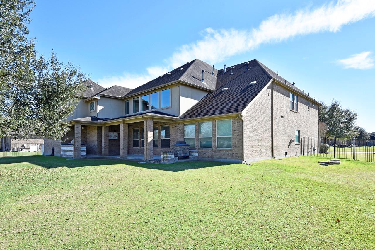 6010 Crystal Water Drive