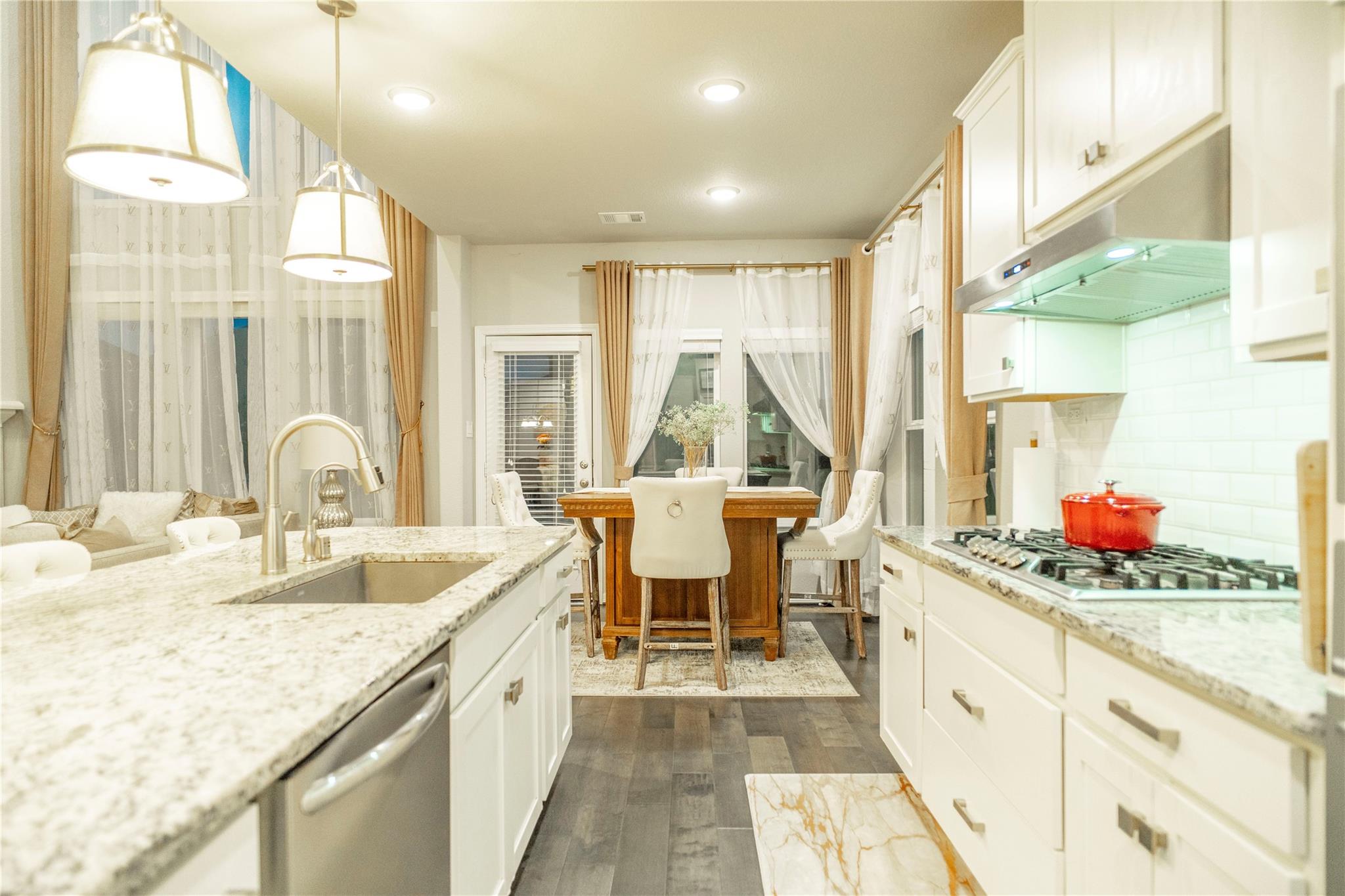 3419 Cabernet Shores Drive