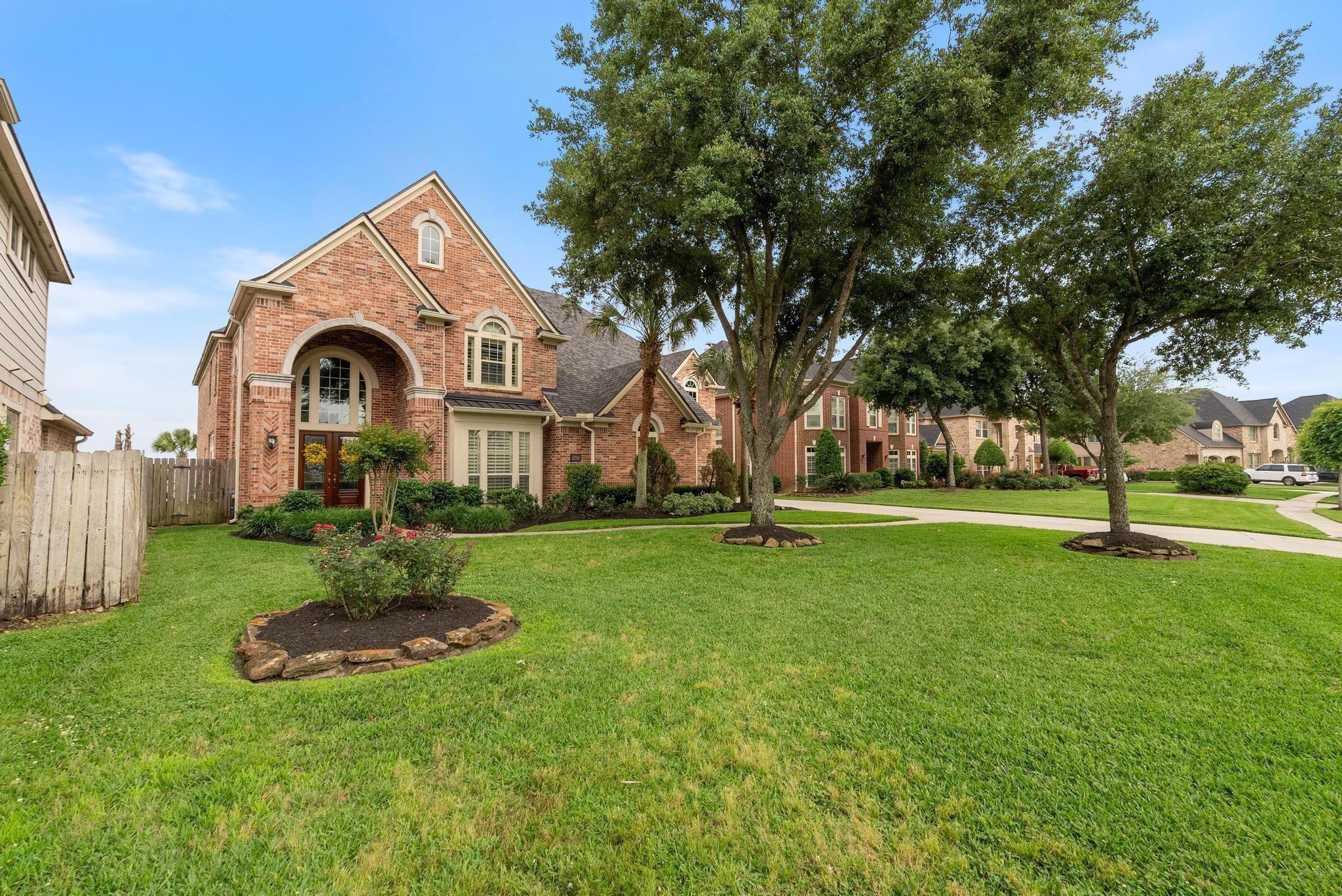13706 Elm Shores Drive