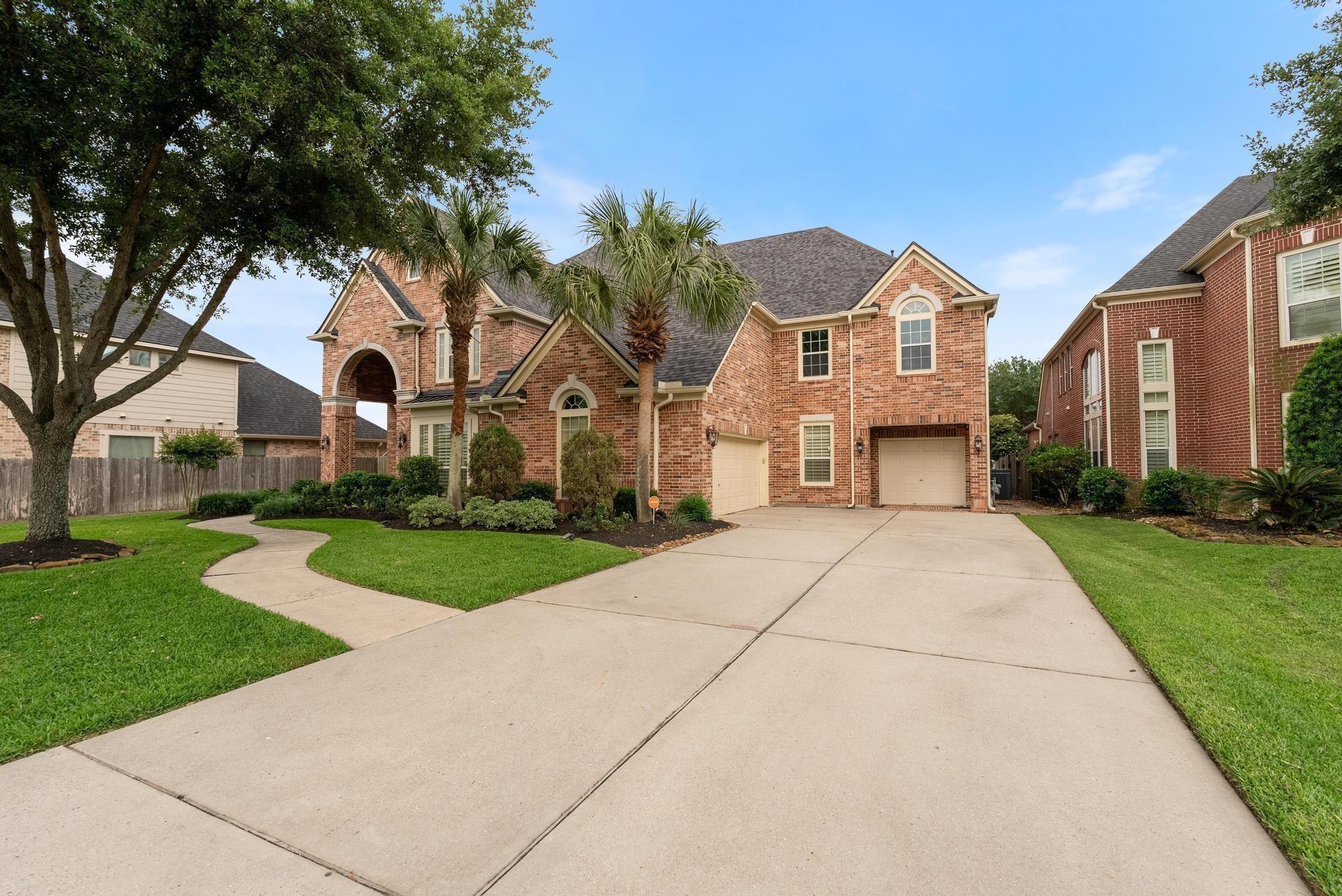 13706 Elm Shores Drive