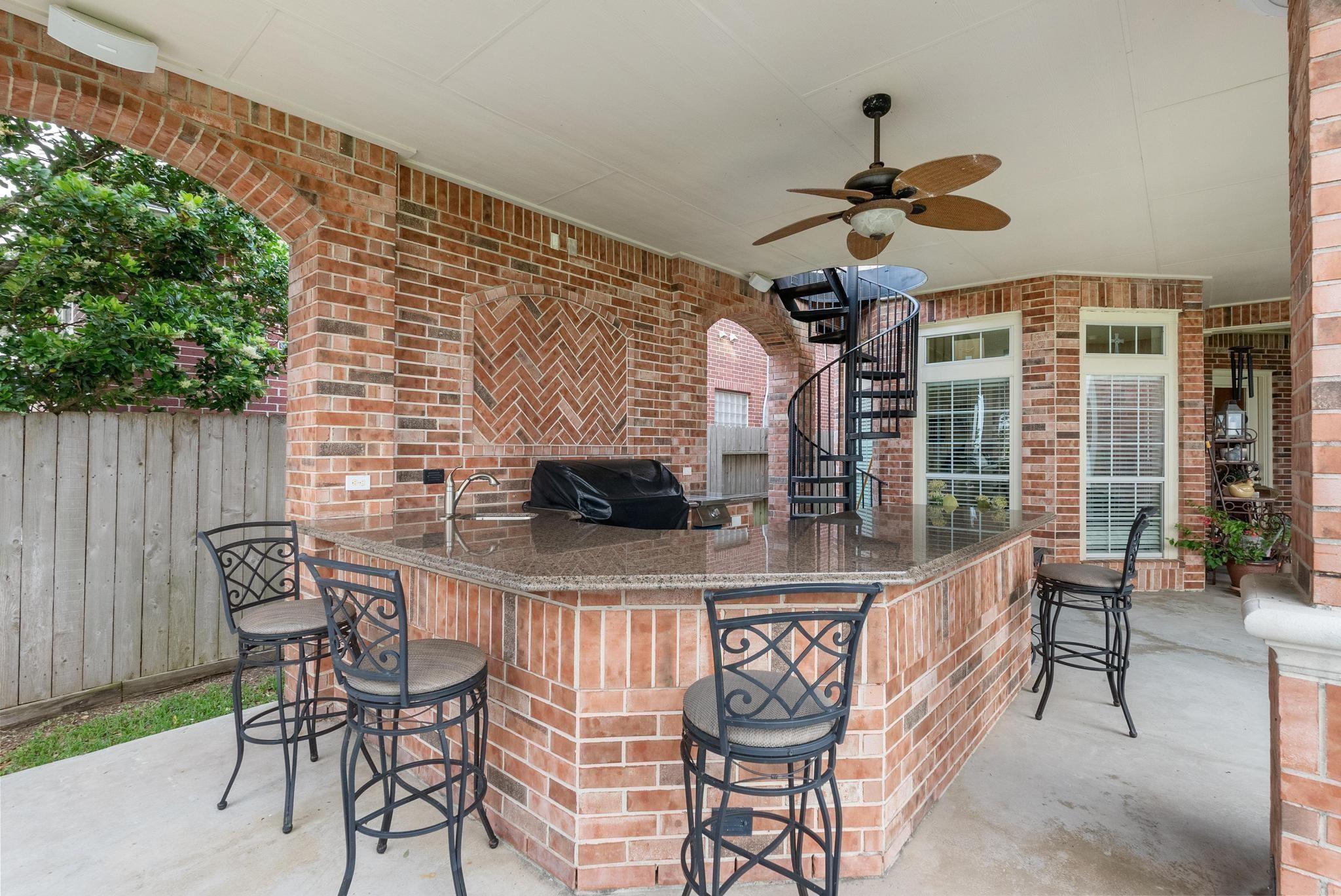 13706 Elm Shores Drive