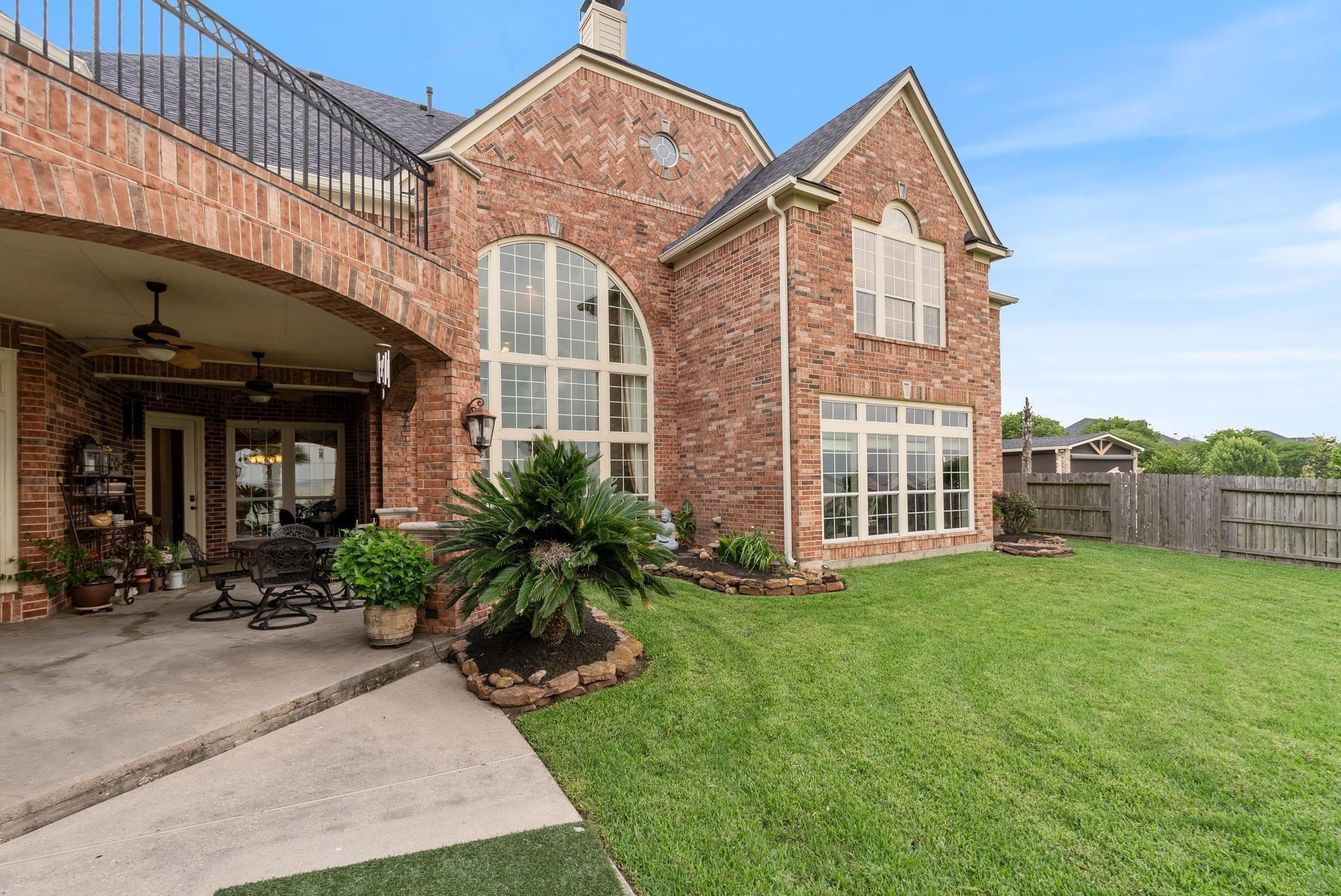 13706 Elm Shores Drive