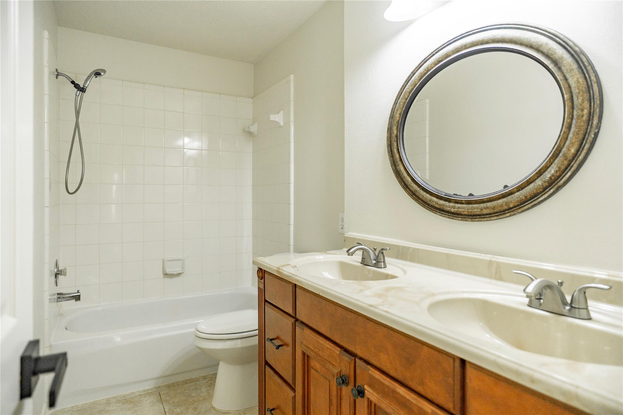 15418 Park Glen Dr Drive