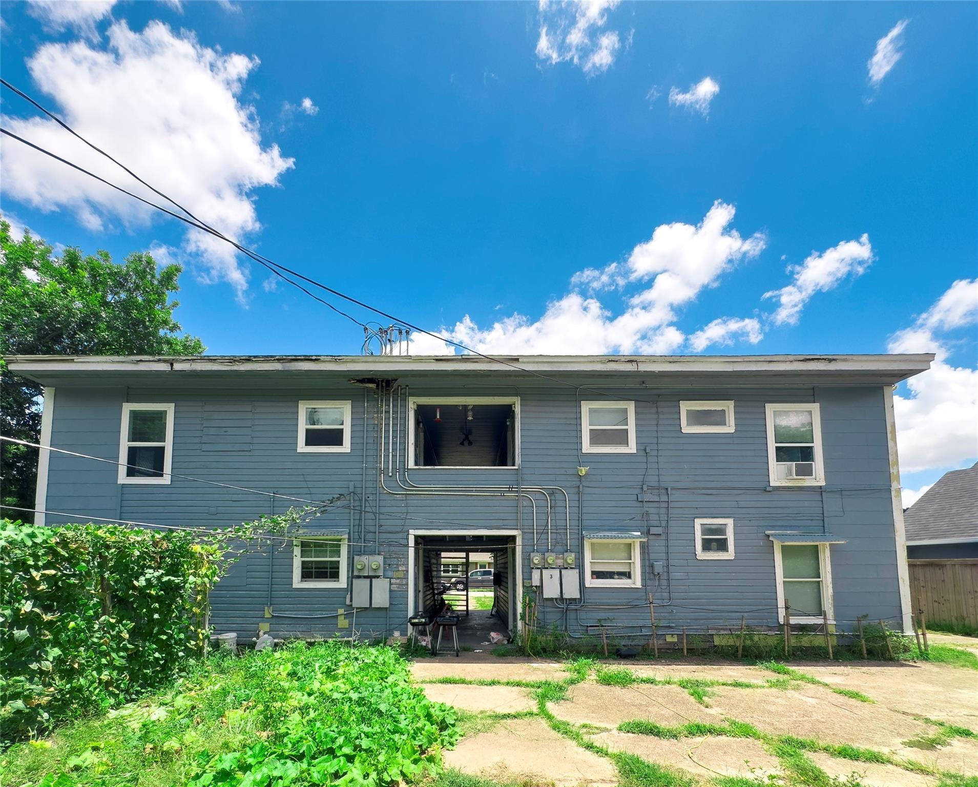 111 Holly Street