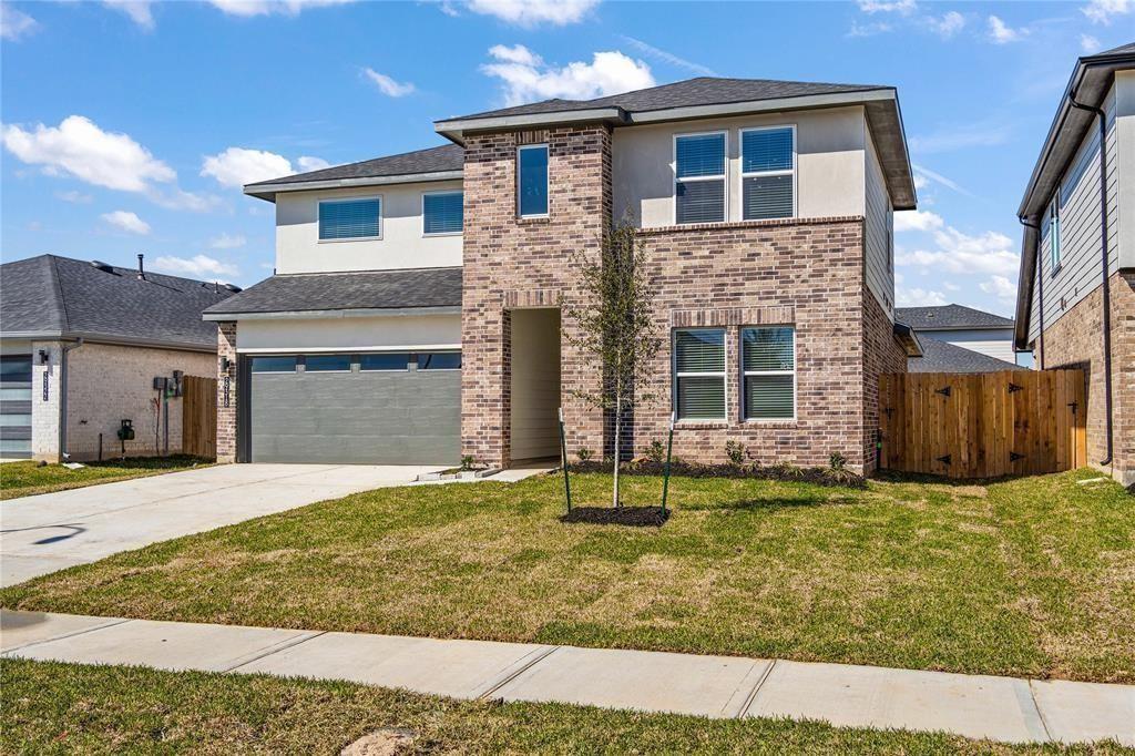 29318 Hoelzen Hollow Drive