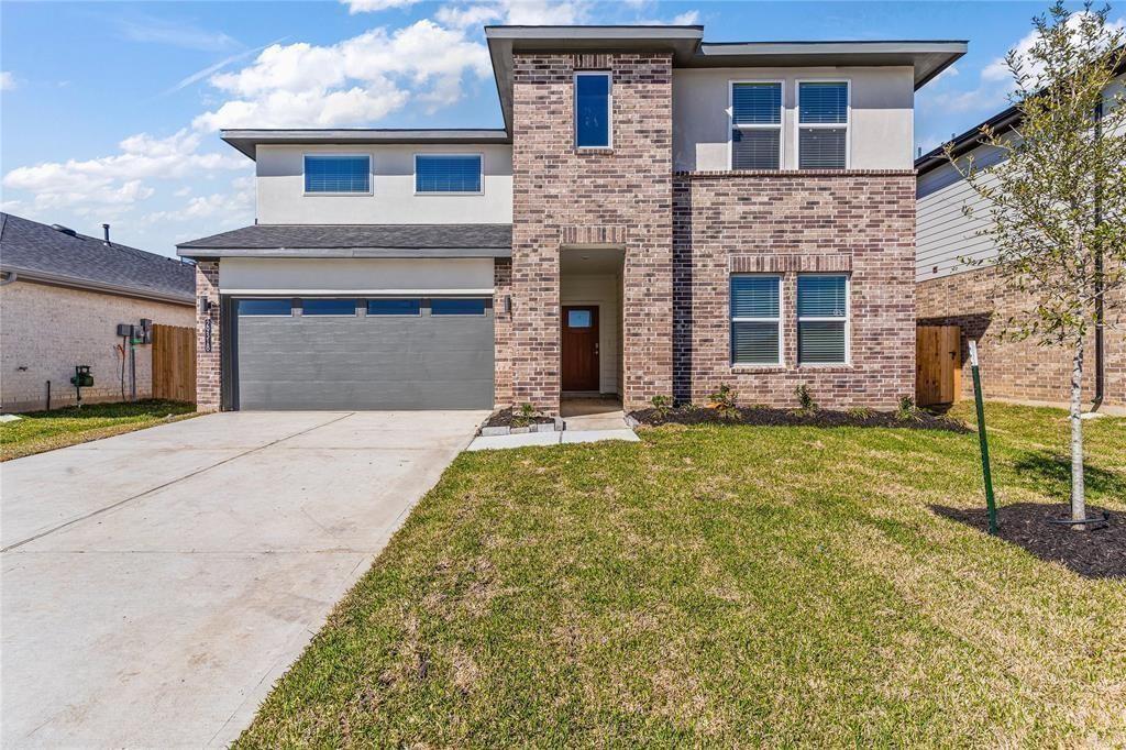 29318 Hoelzen Hollow Drive