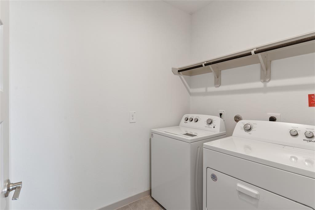 29318 Hoelzen Hollow Drive