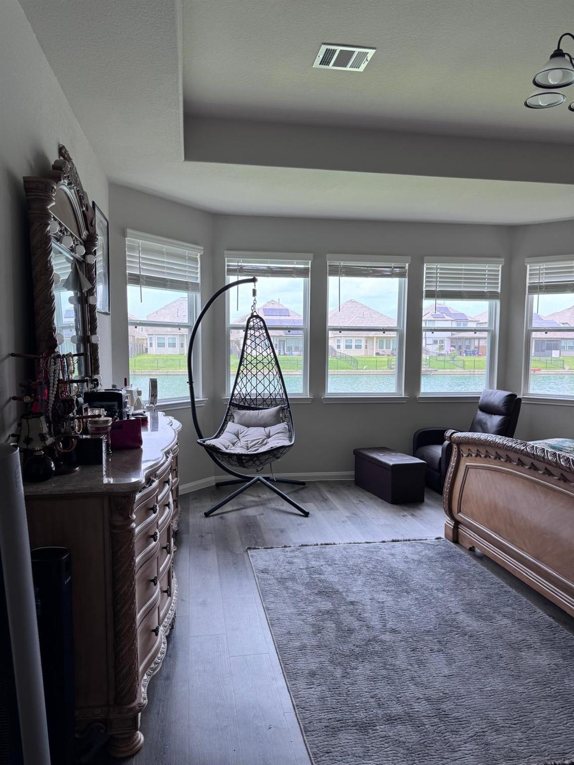 24718 Bastiani Canvas Lane