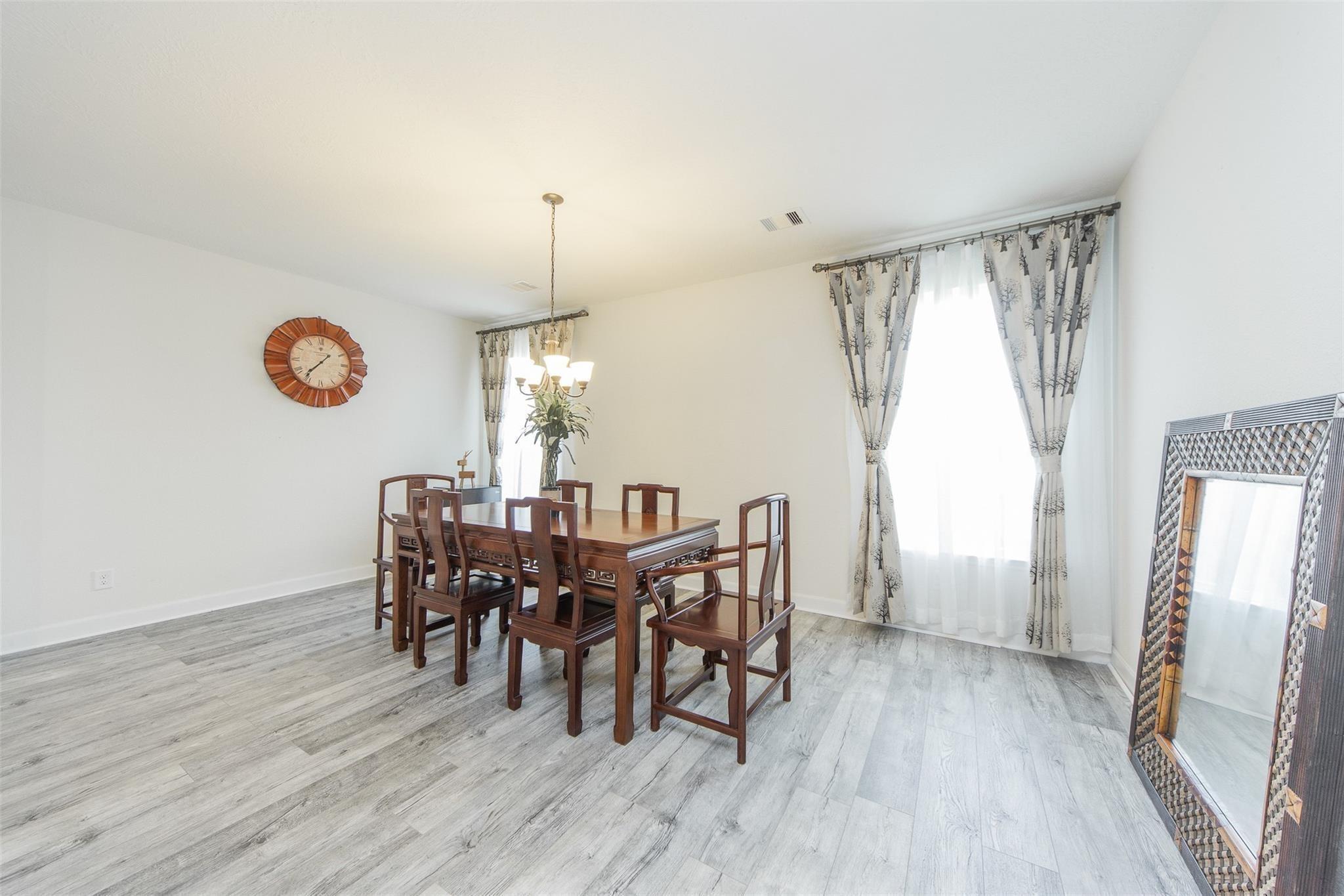 15406 Easton Gate Lane