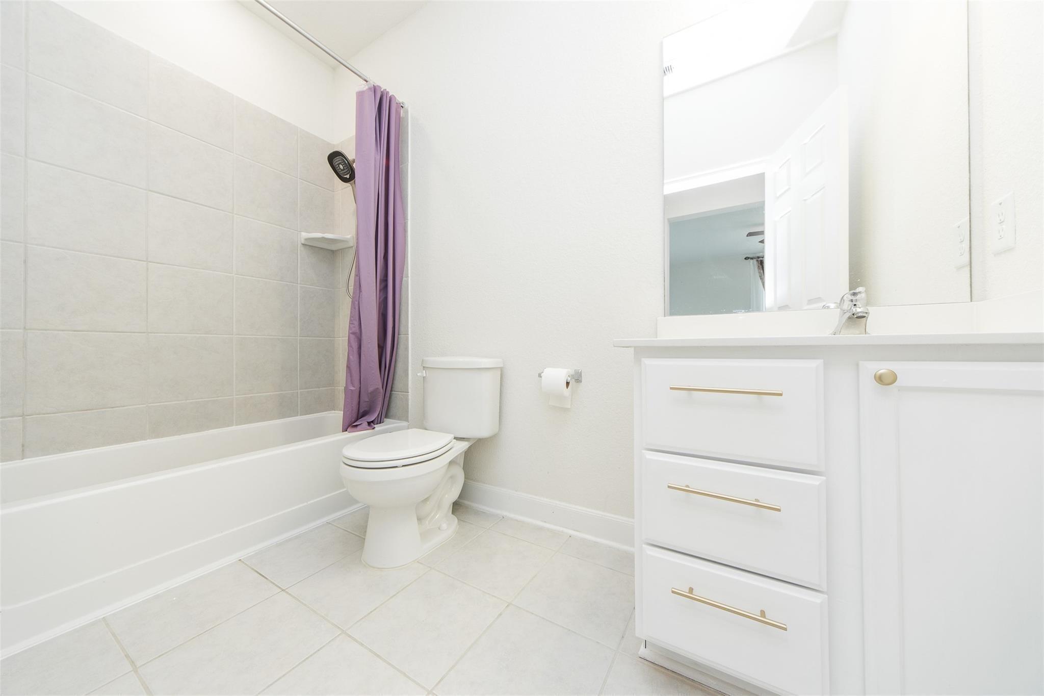 15406 Easton Gate Lane