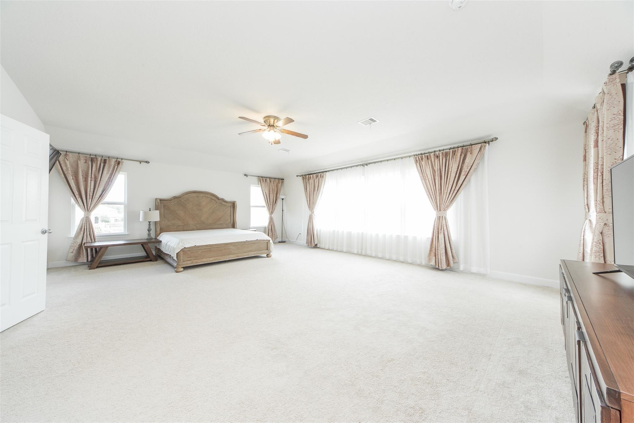 15406 Easton Gate Lane