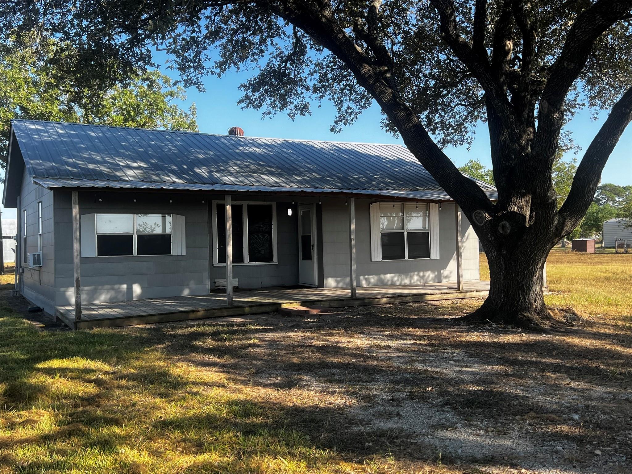 3527 S State Highway 71