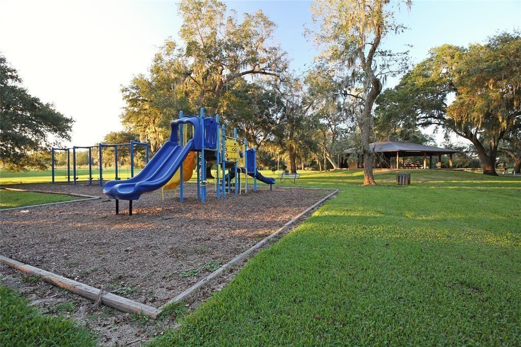106 Horse Shoe Trail