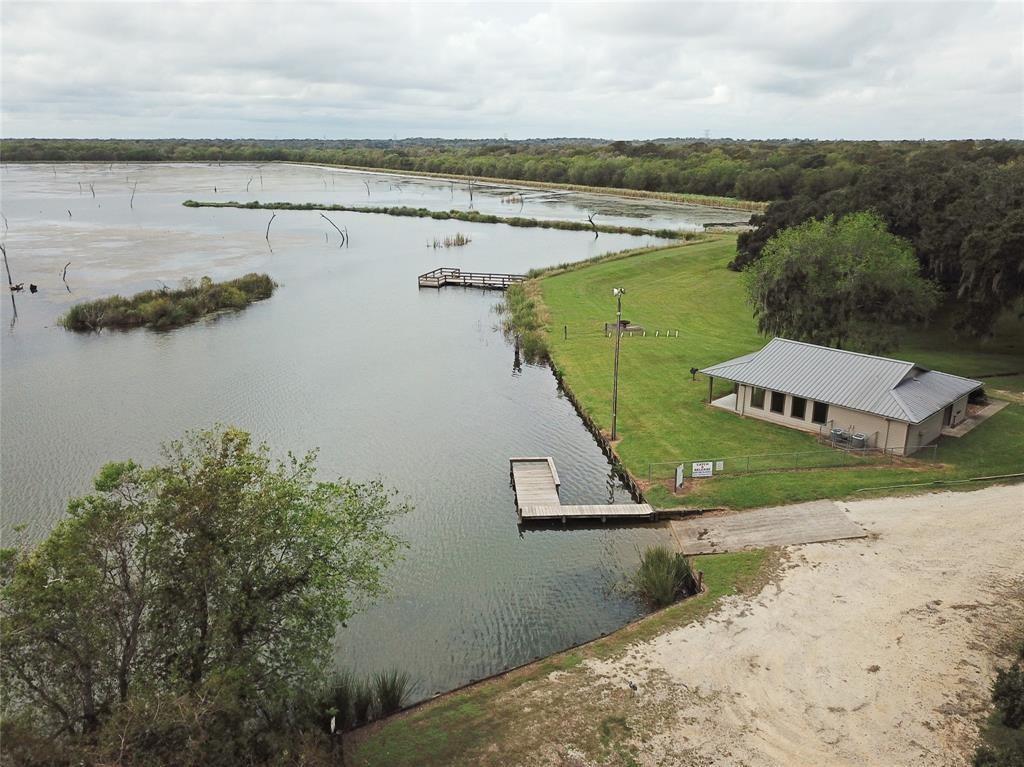 106 Horse Shoe Trail