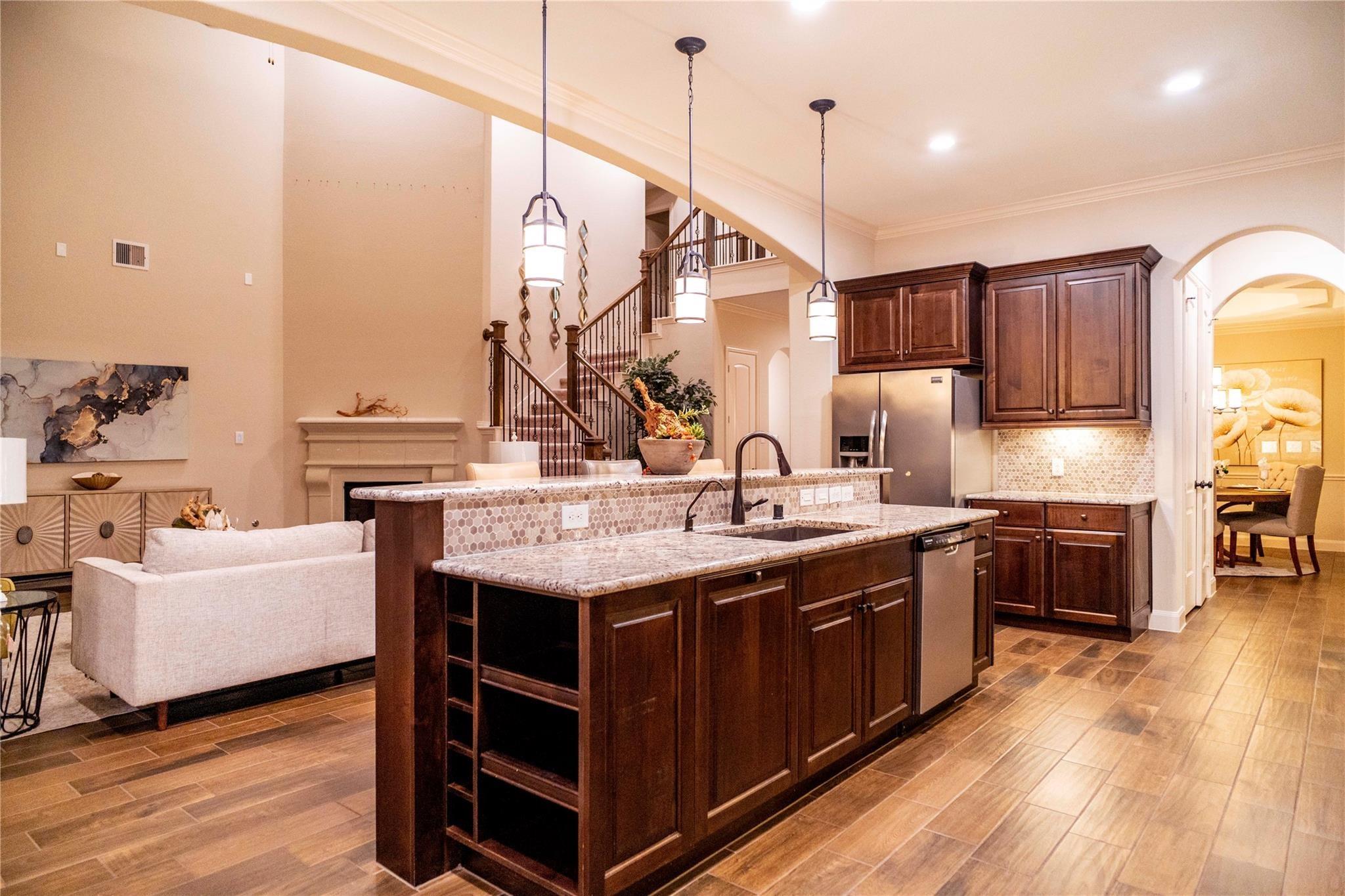 2727 Richmond Ridge Lane