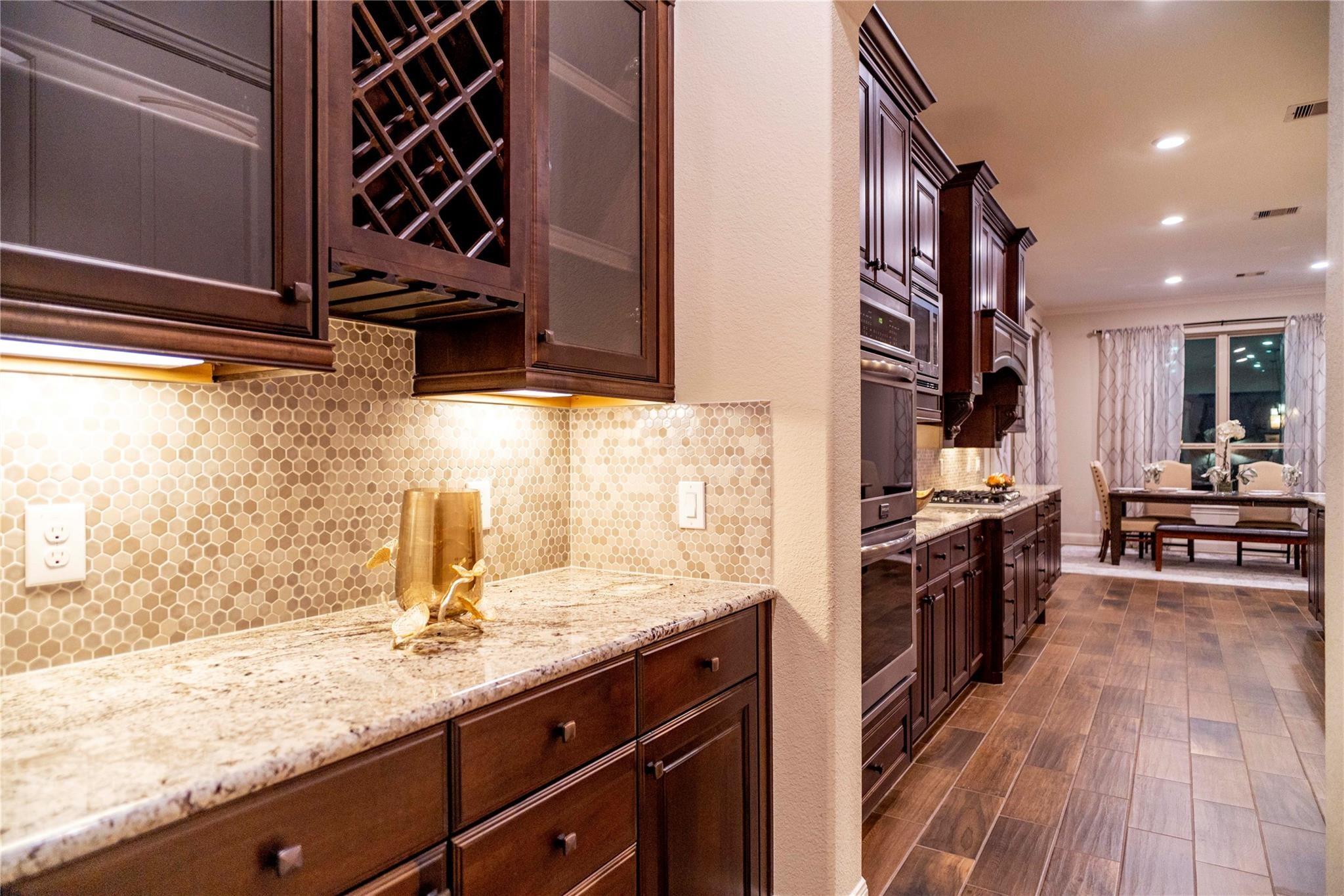 2727 Richmond Ridge Lane