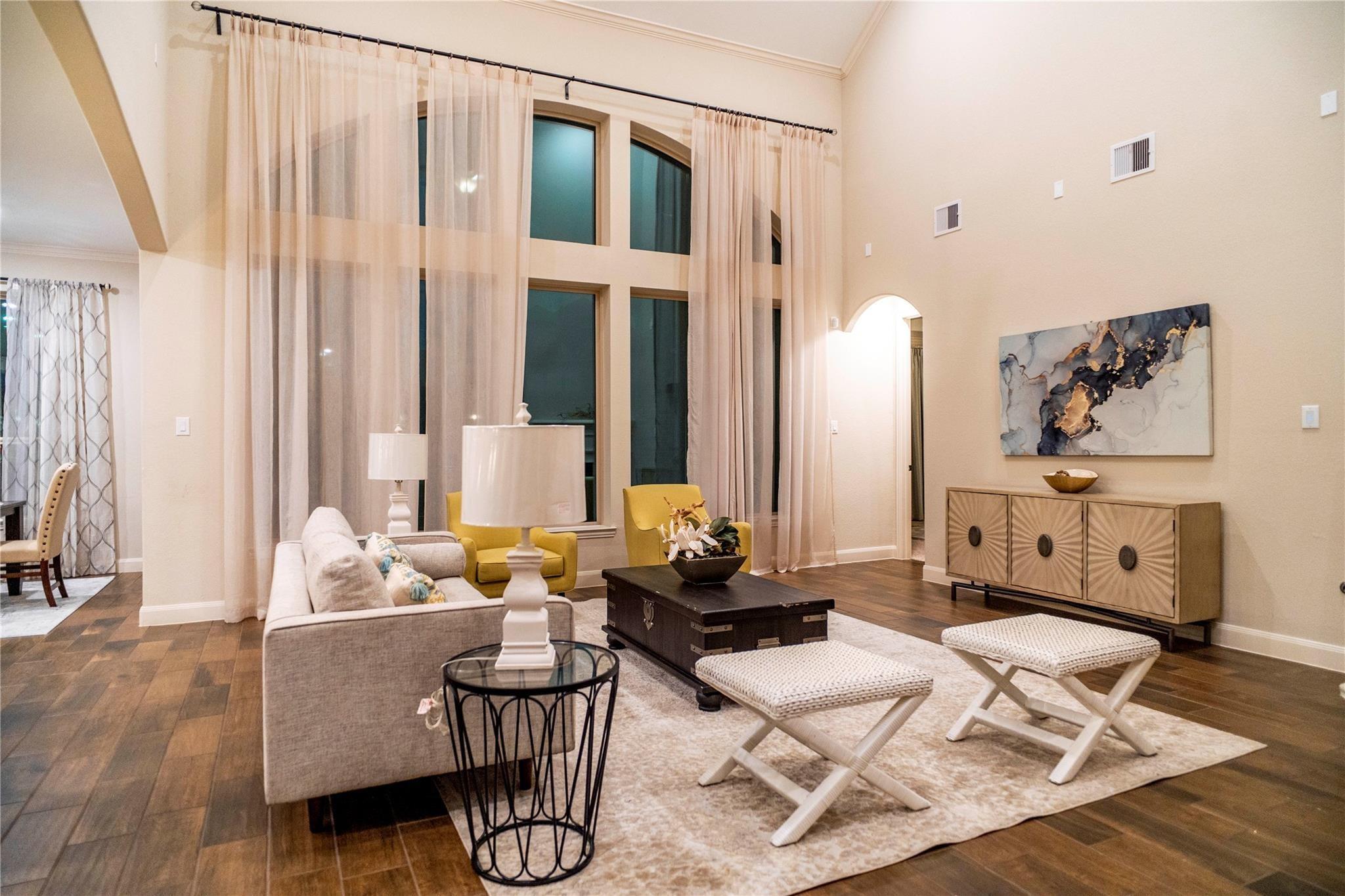 2727 Richmond Ridge Lane