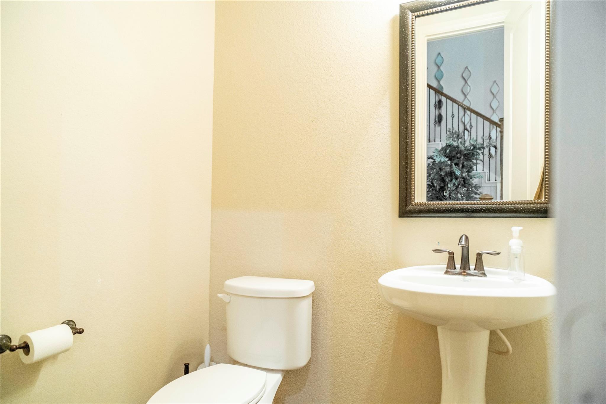 2727 Richmond Ridge Lane