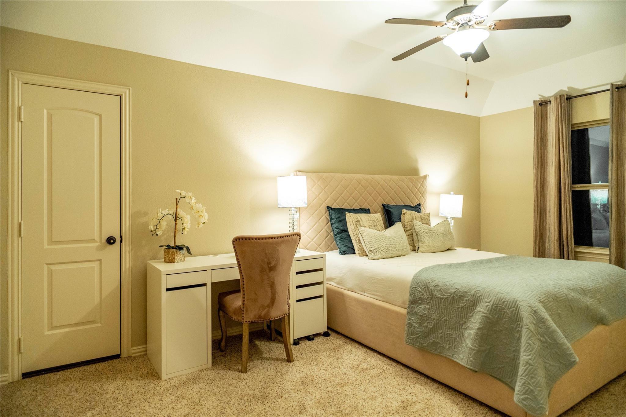 2727 Richmond Ridge Lane