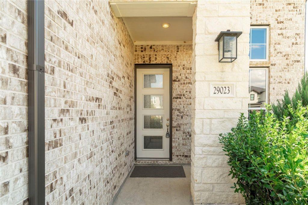 29023 Laurel Grove Lane