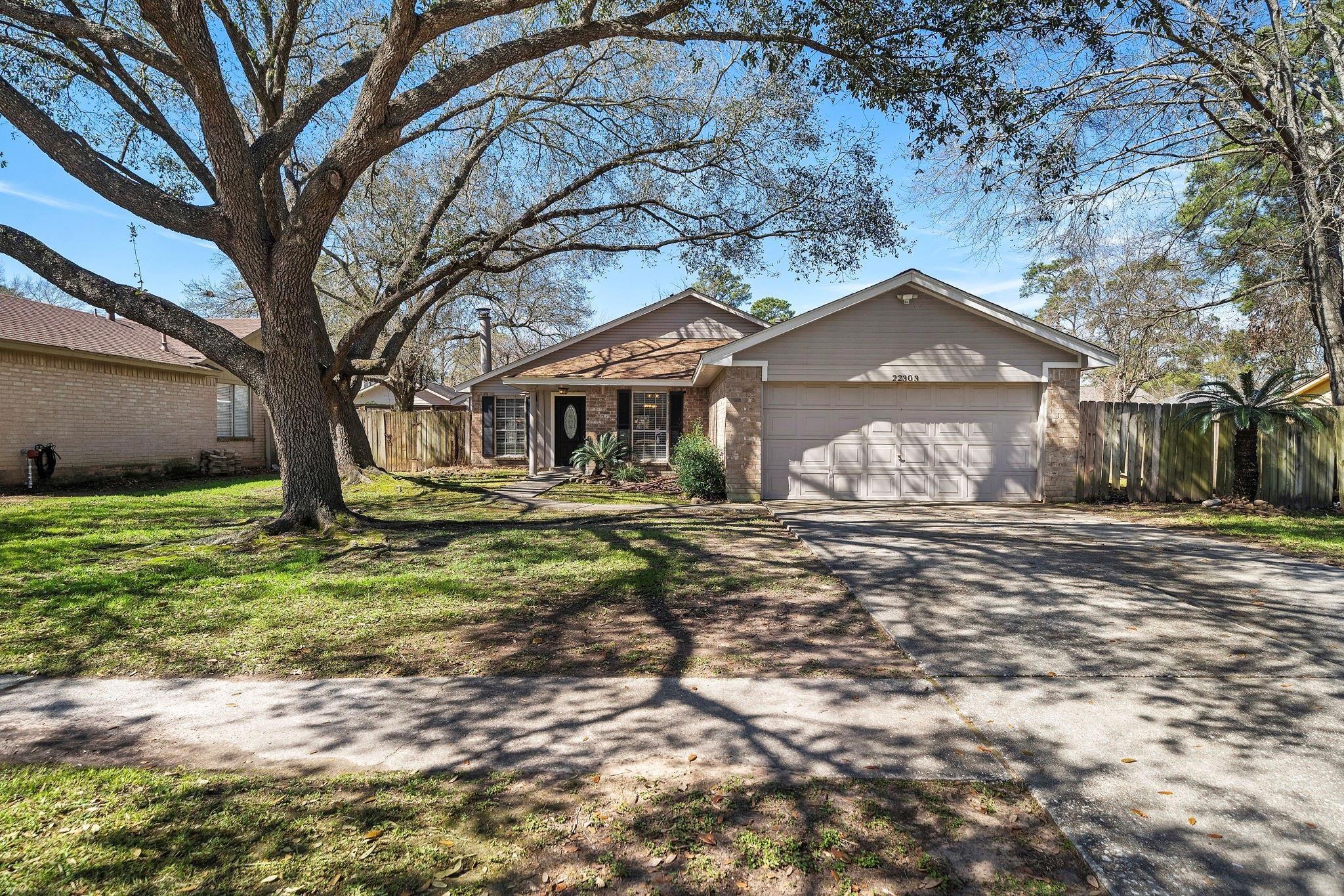 22303 Acorn Chase Drive