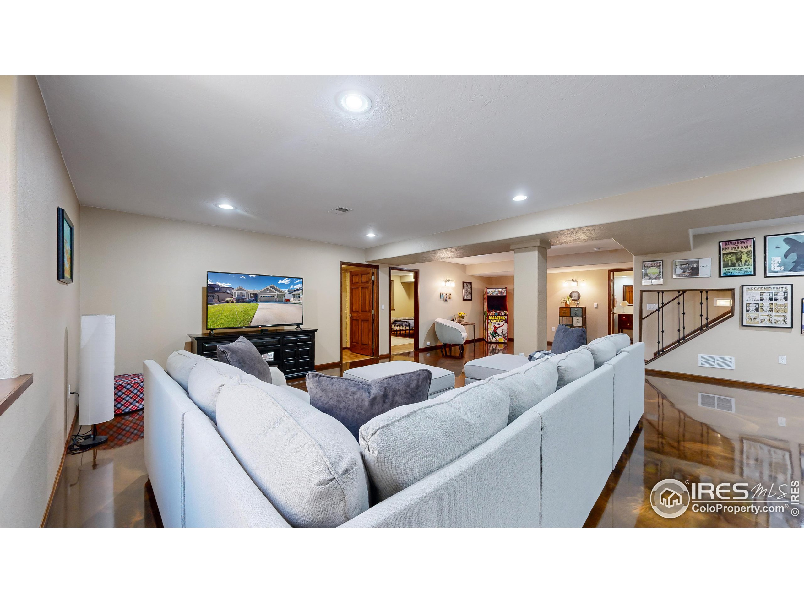 6427 Garrison Ct