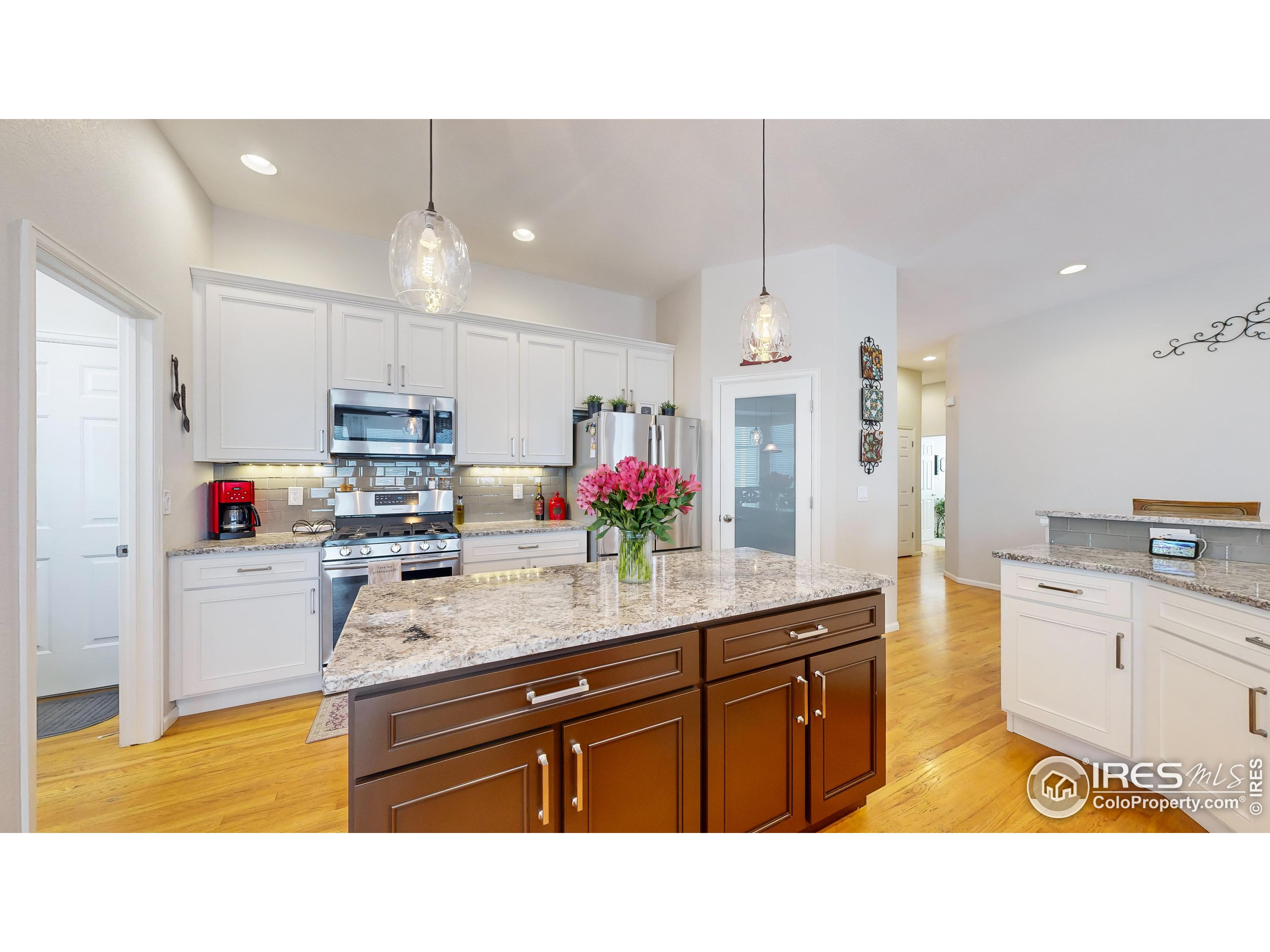 6427 Garrison Ct
