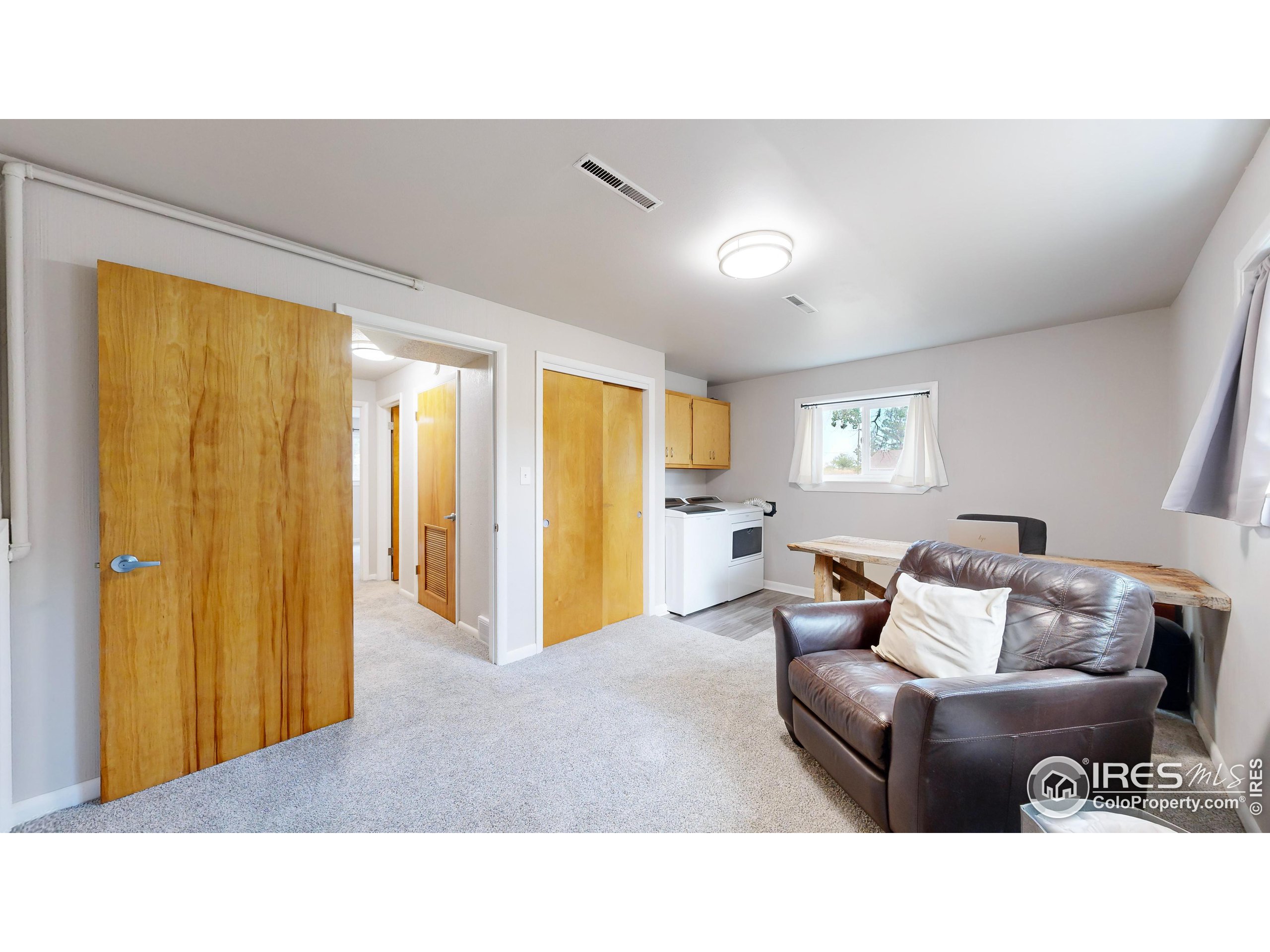 1200 Gregory Rd