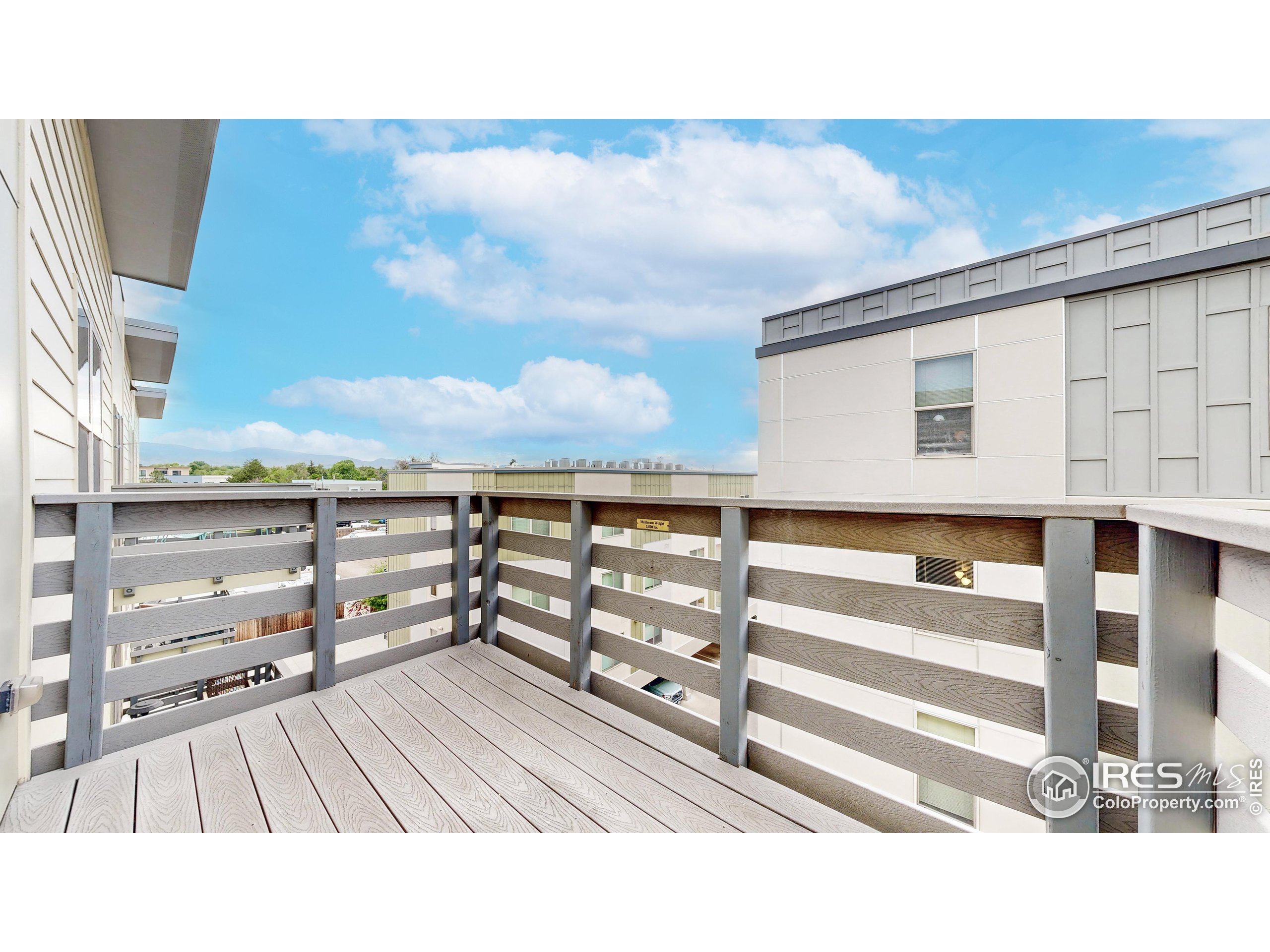 204 Maple St 403