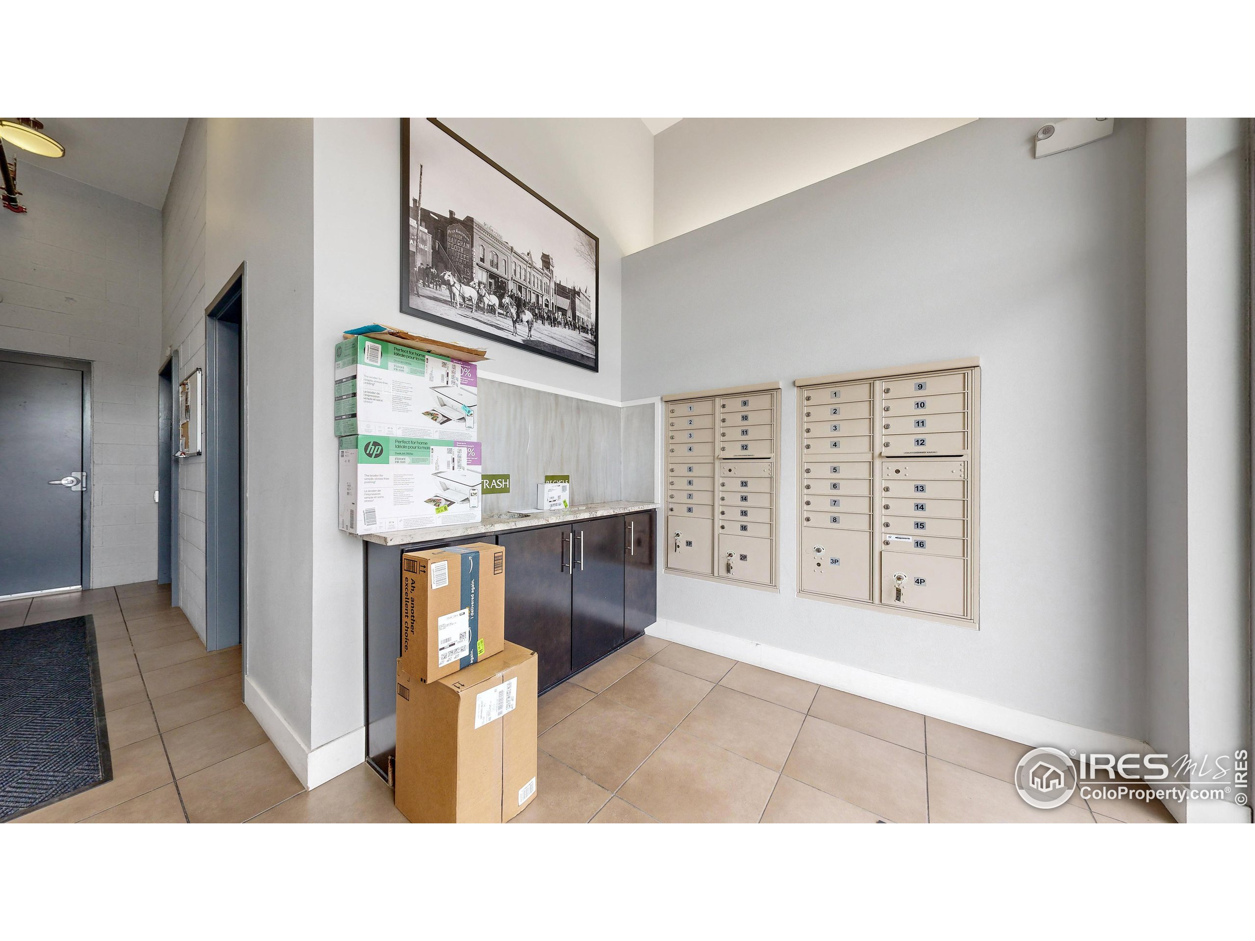 204 Maple St 403