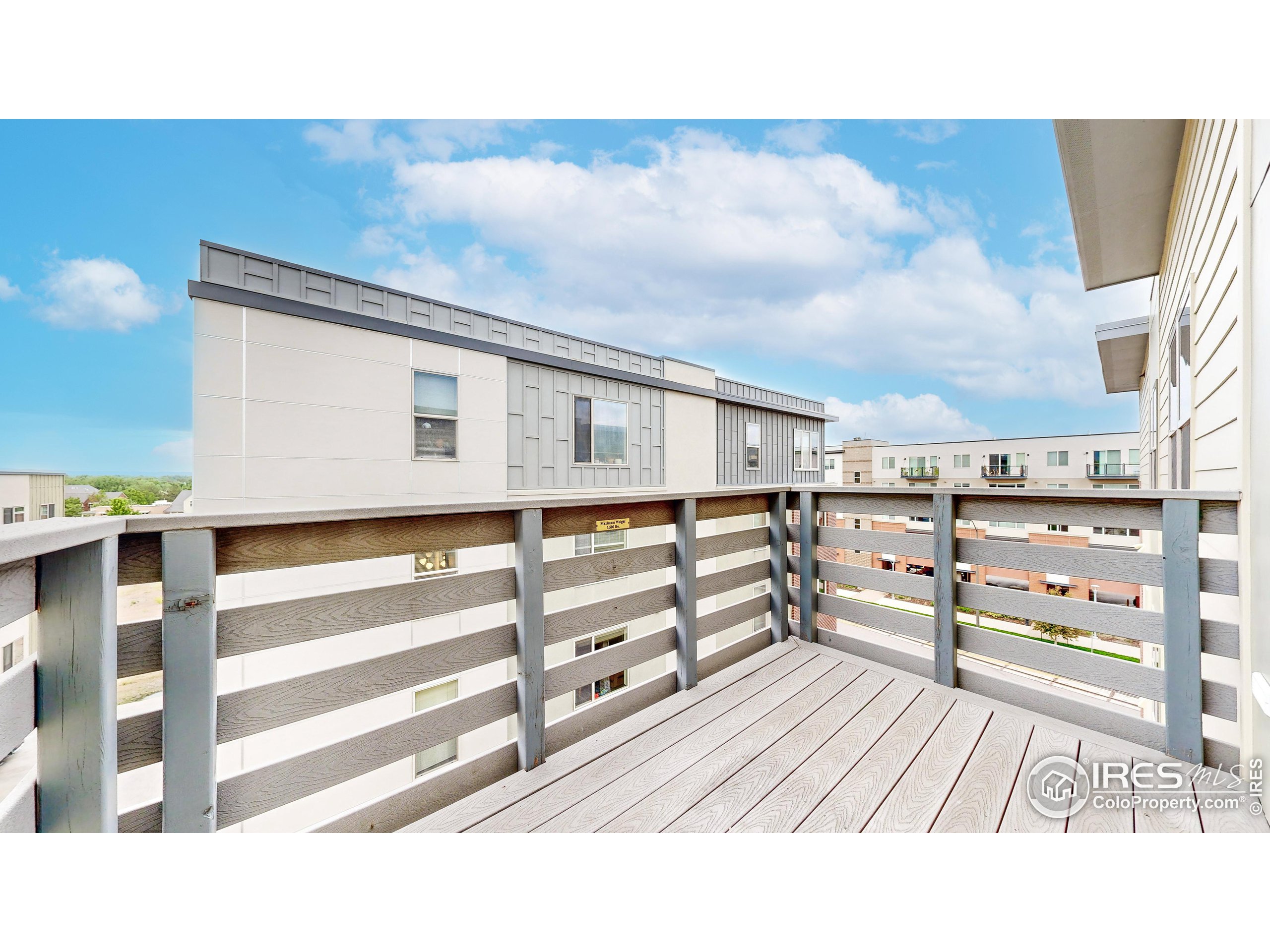 204 Maple St 403