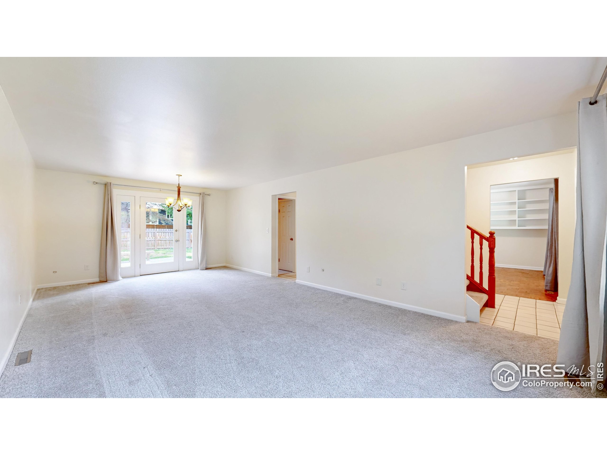 1706 Lakeshore Dr