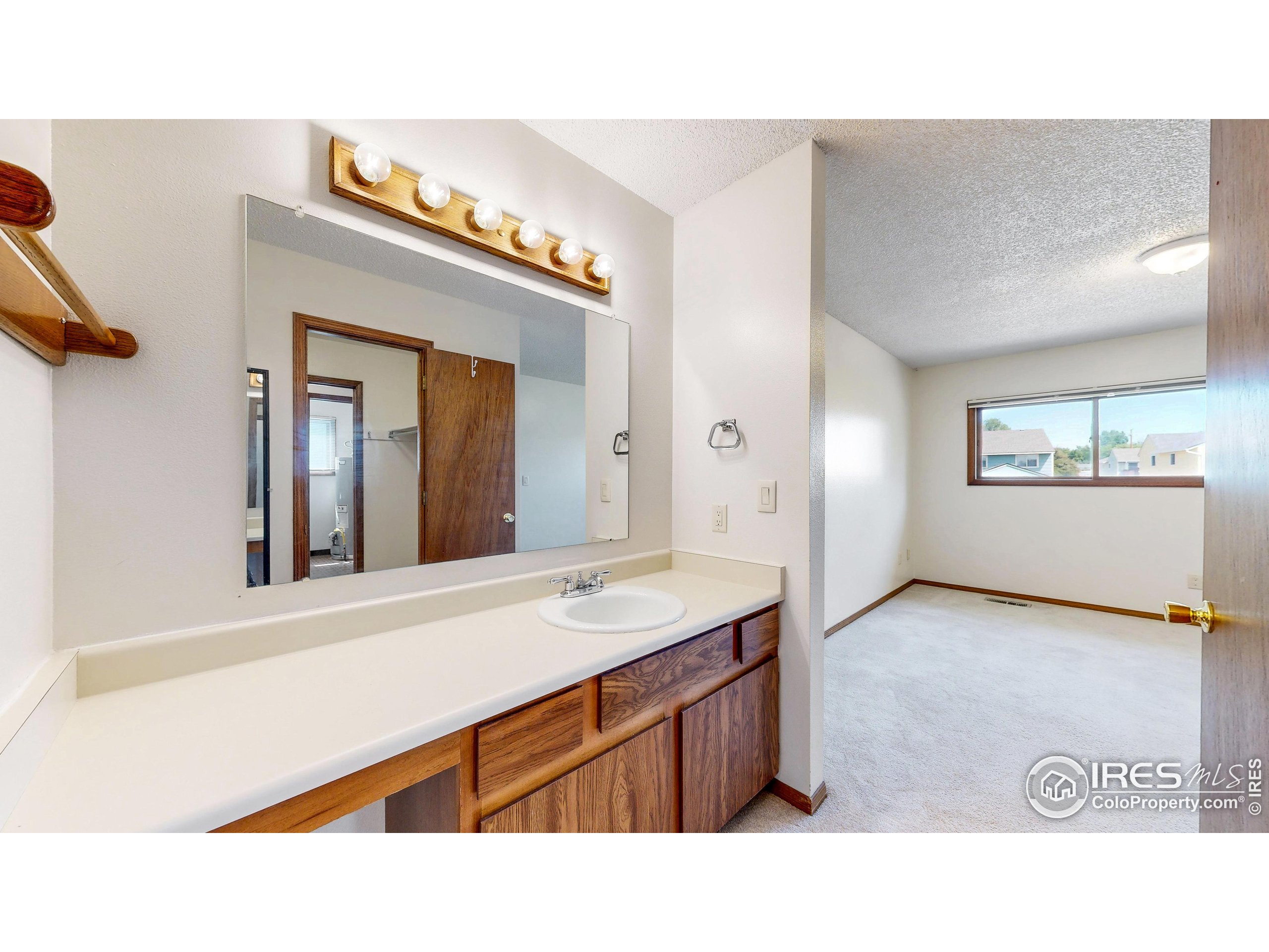 312 Butch Cassidy Dr