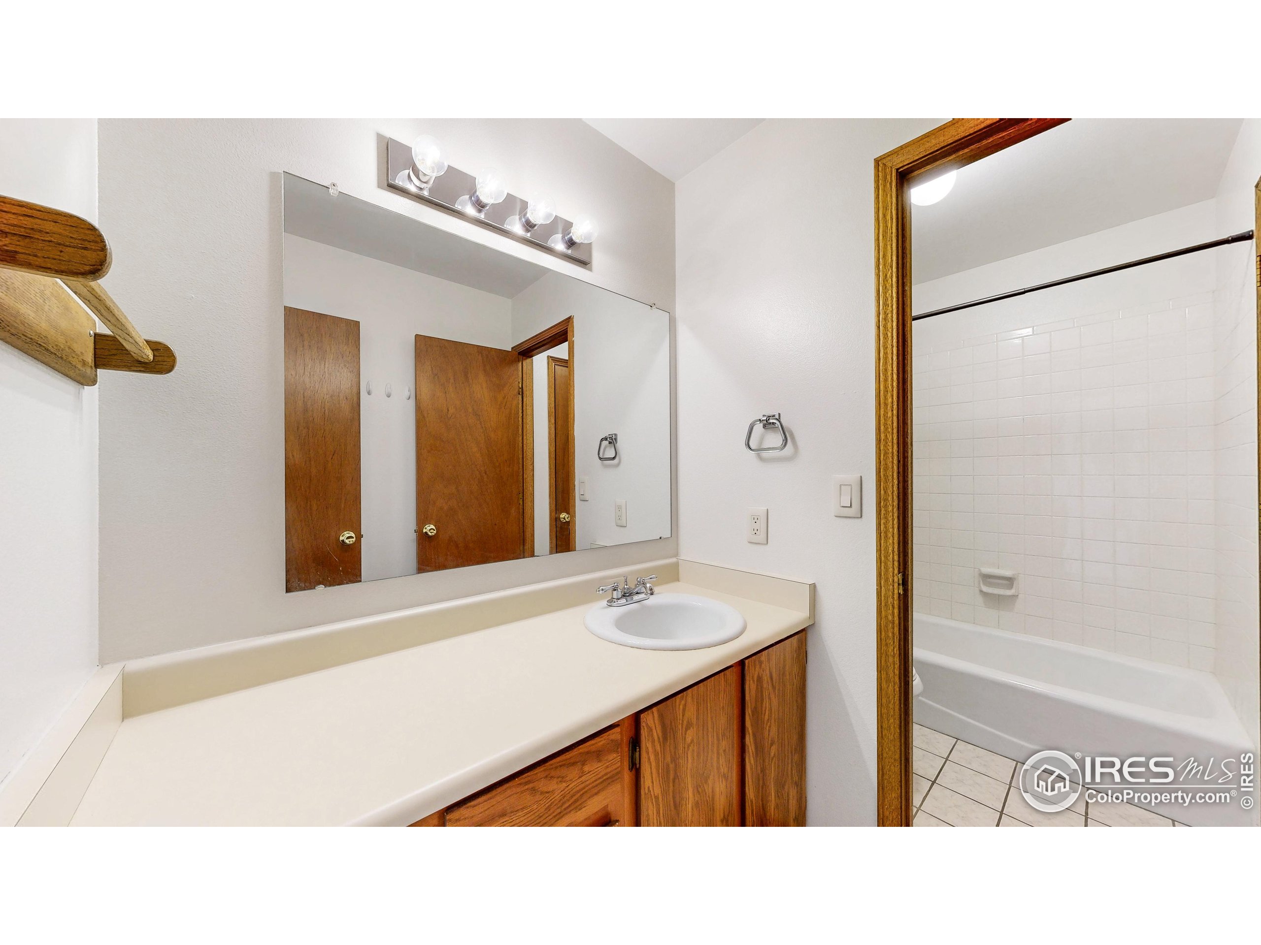 312 Butch Cassidy Dr