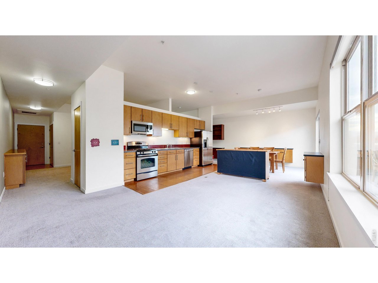 204 Maple St 403