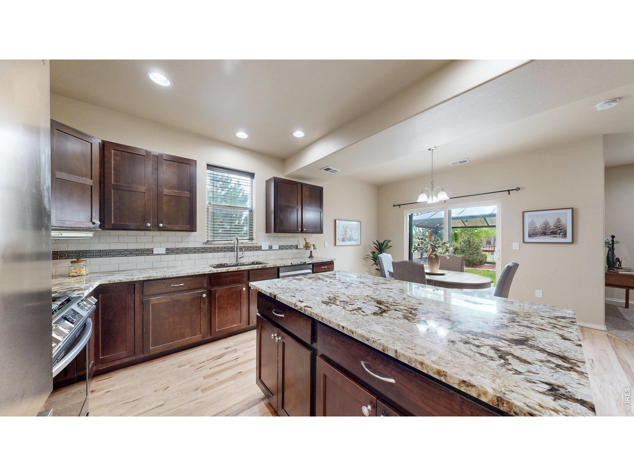 551 Walhalla Cir