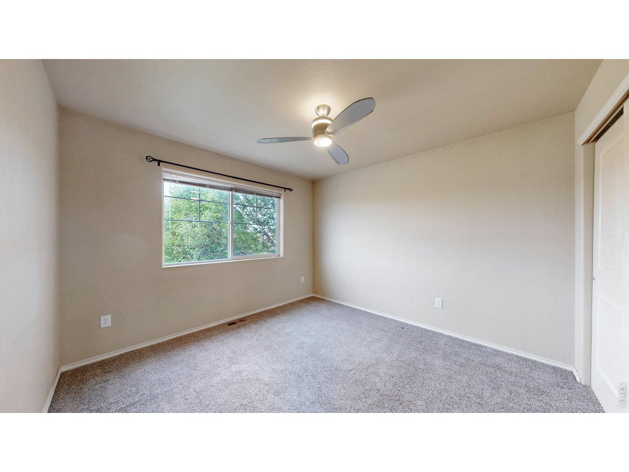 551 Walhalla Cir