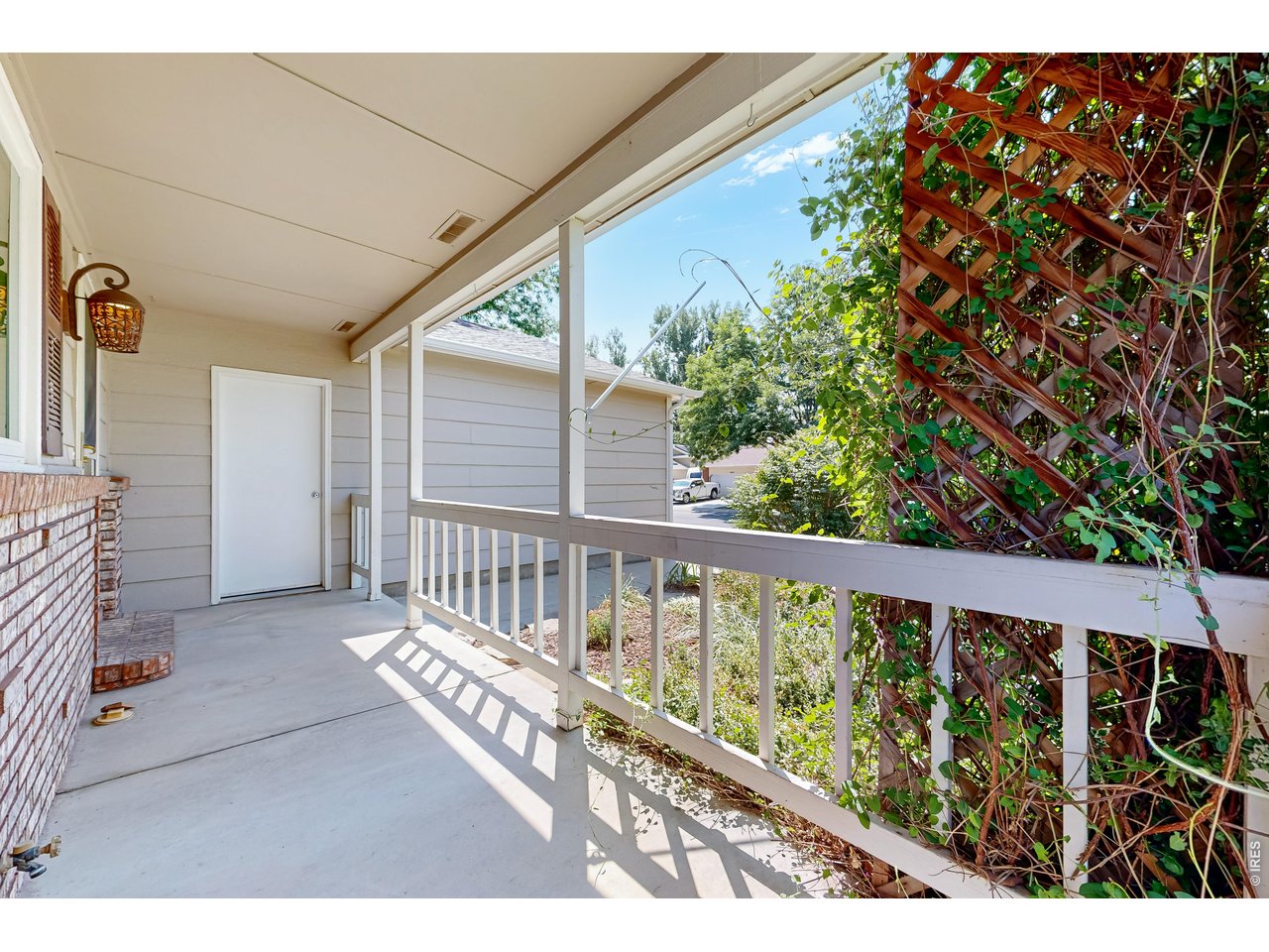 2418 Sunstone Dr