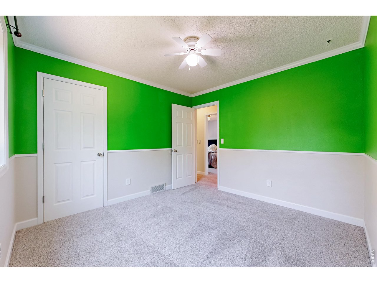 2418 Sunstone Dr