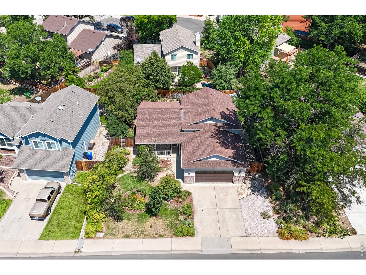 2418 Sunstone Dr