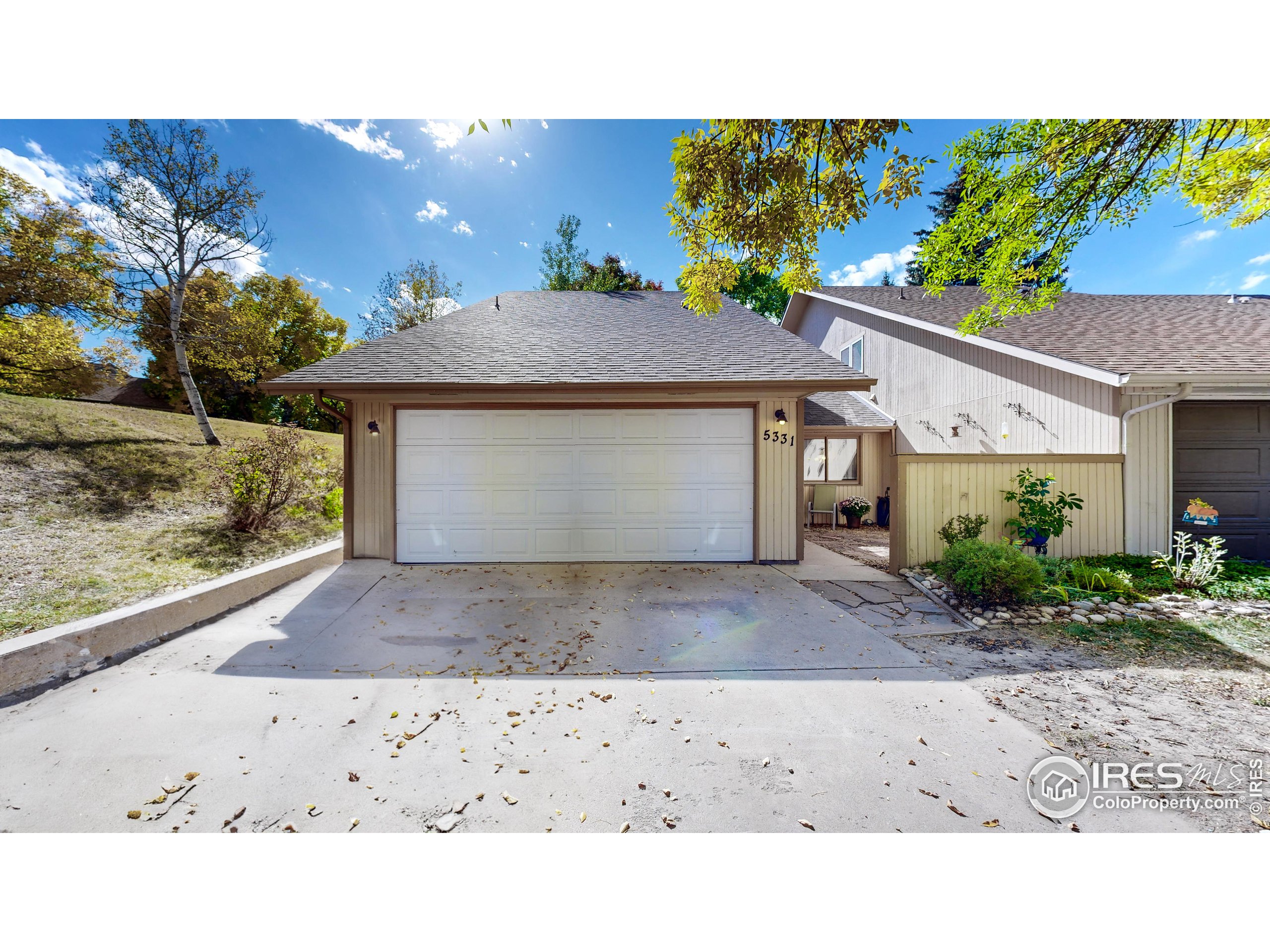 5331 Fossil Ridge Dr