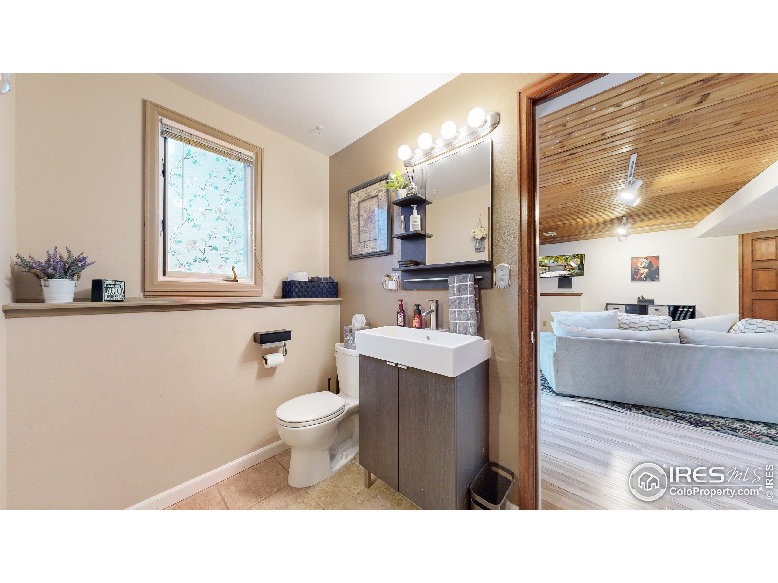 5331 Fossil Ridge Dr